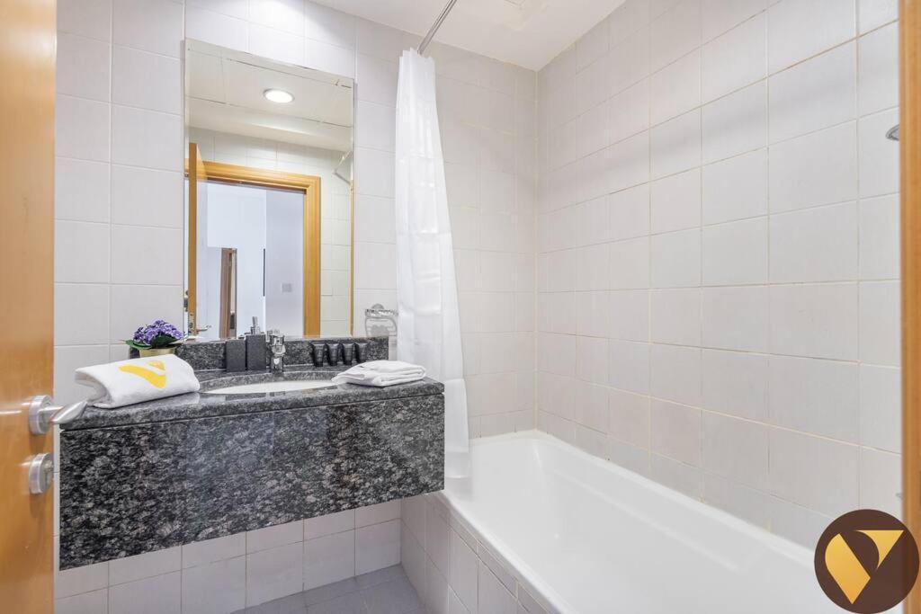 Vogue With Big Terrace And Full Canal View, Partial Burj Khalifa View Located Business Bay, Marasi Drive - Mayfair * Dubai