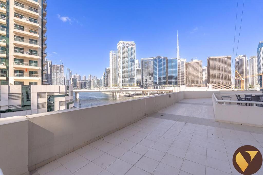 Apartment Vogue With Big Terrace And Full Canal View, Partial Burj Khalifa View Located Business Bay, Marasi Drive - Mayfair