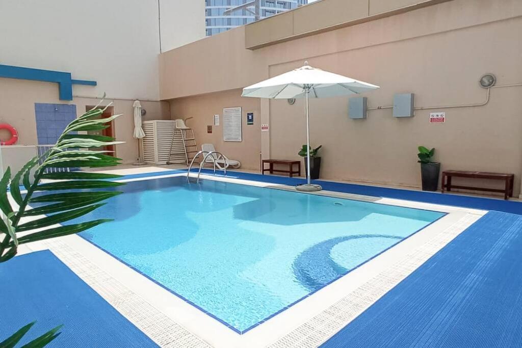 Apartment Vogue With Big Terrace And Full Canal View, Partial Burj Khalifa View Located Business Bay, Marasi Drive - Mayfair