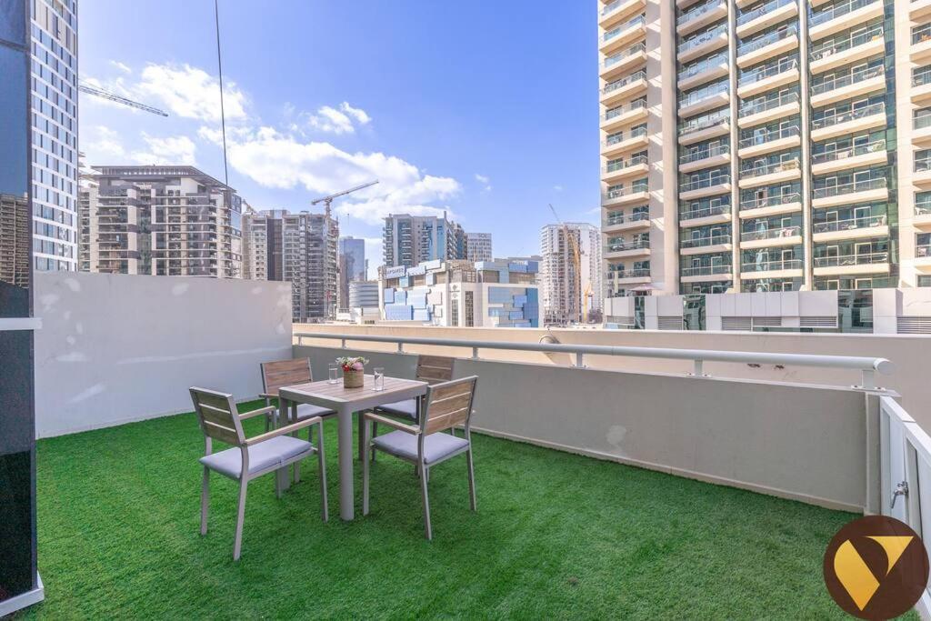 Vogue With Big Terrace And Full Canal View, Partial Burj Khalifa View Located Business Bay, Marasi Drive - Mayfair Apartment