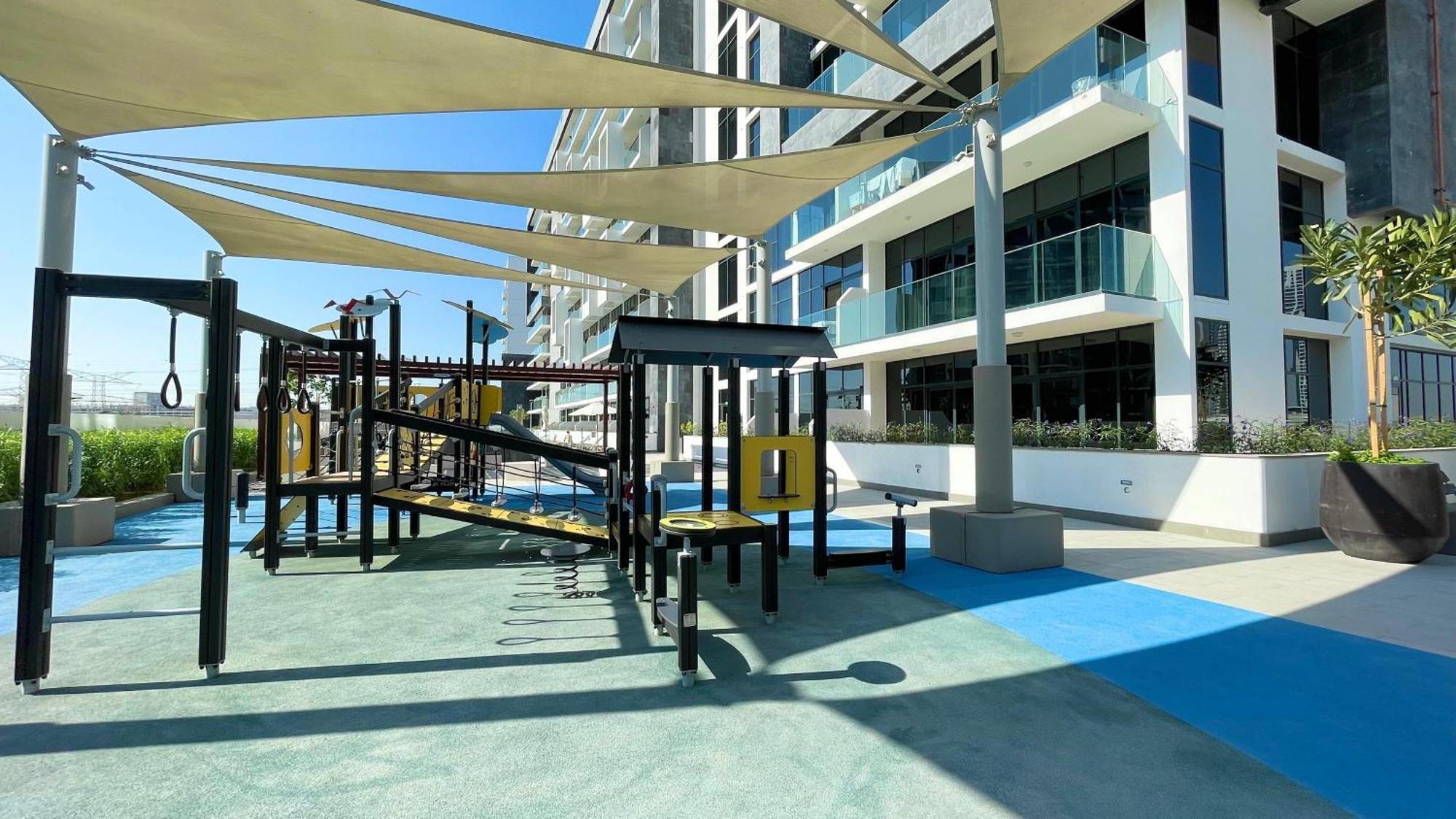 Luxury Interior With Direct Burj Khalifa Views In The Heart Of Dubai