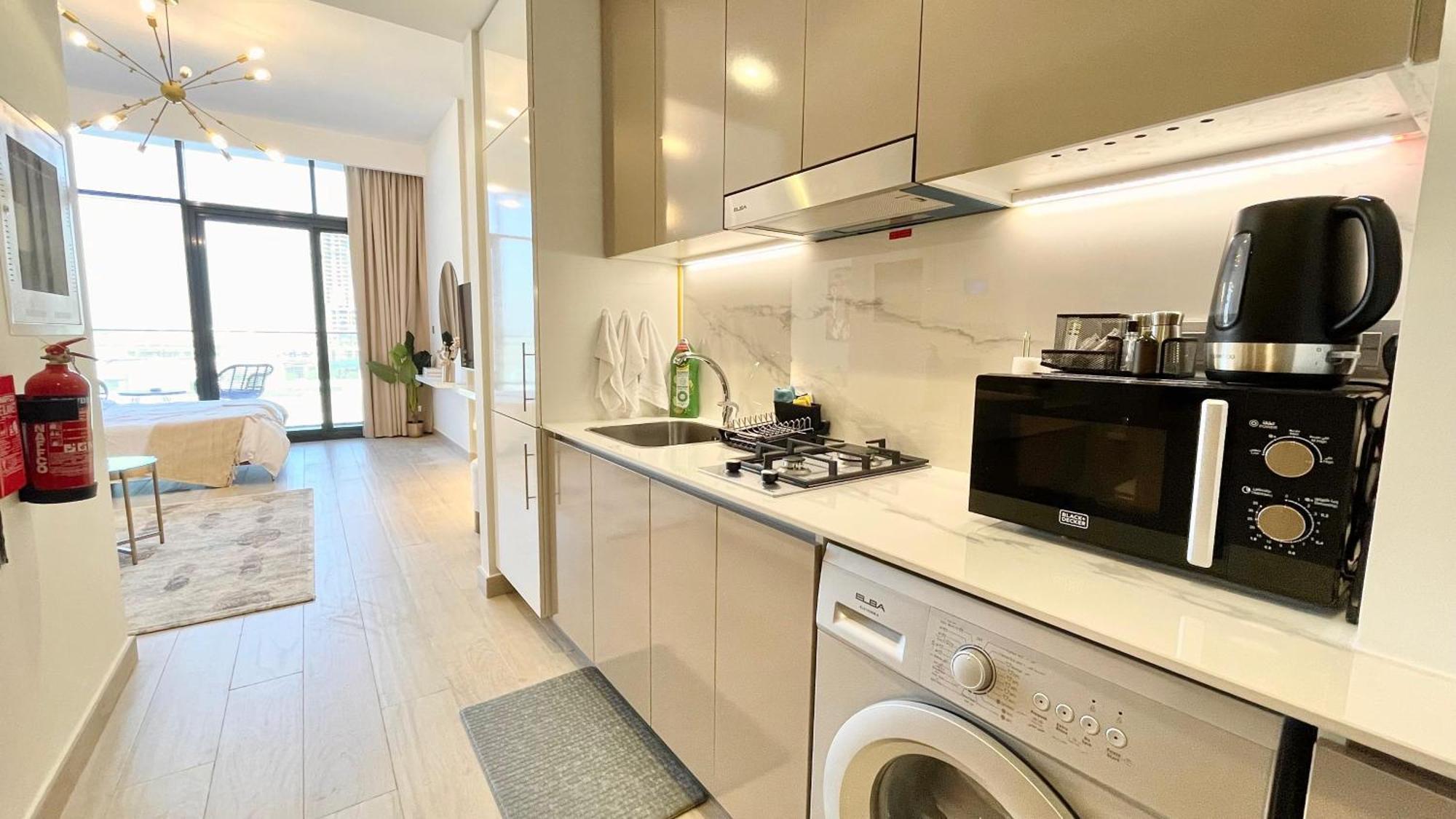 Luxury Interior With Direct Burj Khalifa Views In The Heart Of Apartment Dubai