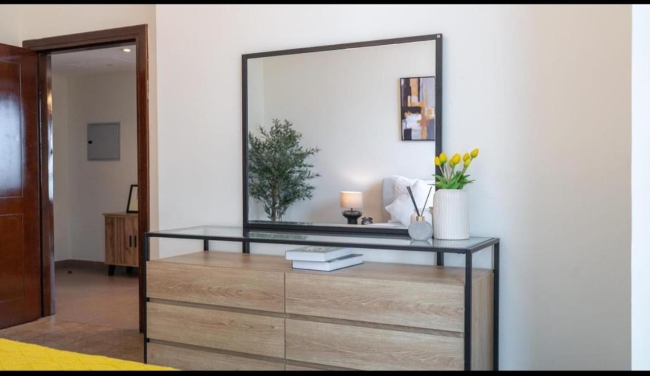 Apartment Hamilton Residence - Premium 1Br Best Canal View - Business Bay Dubai
