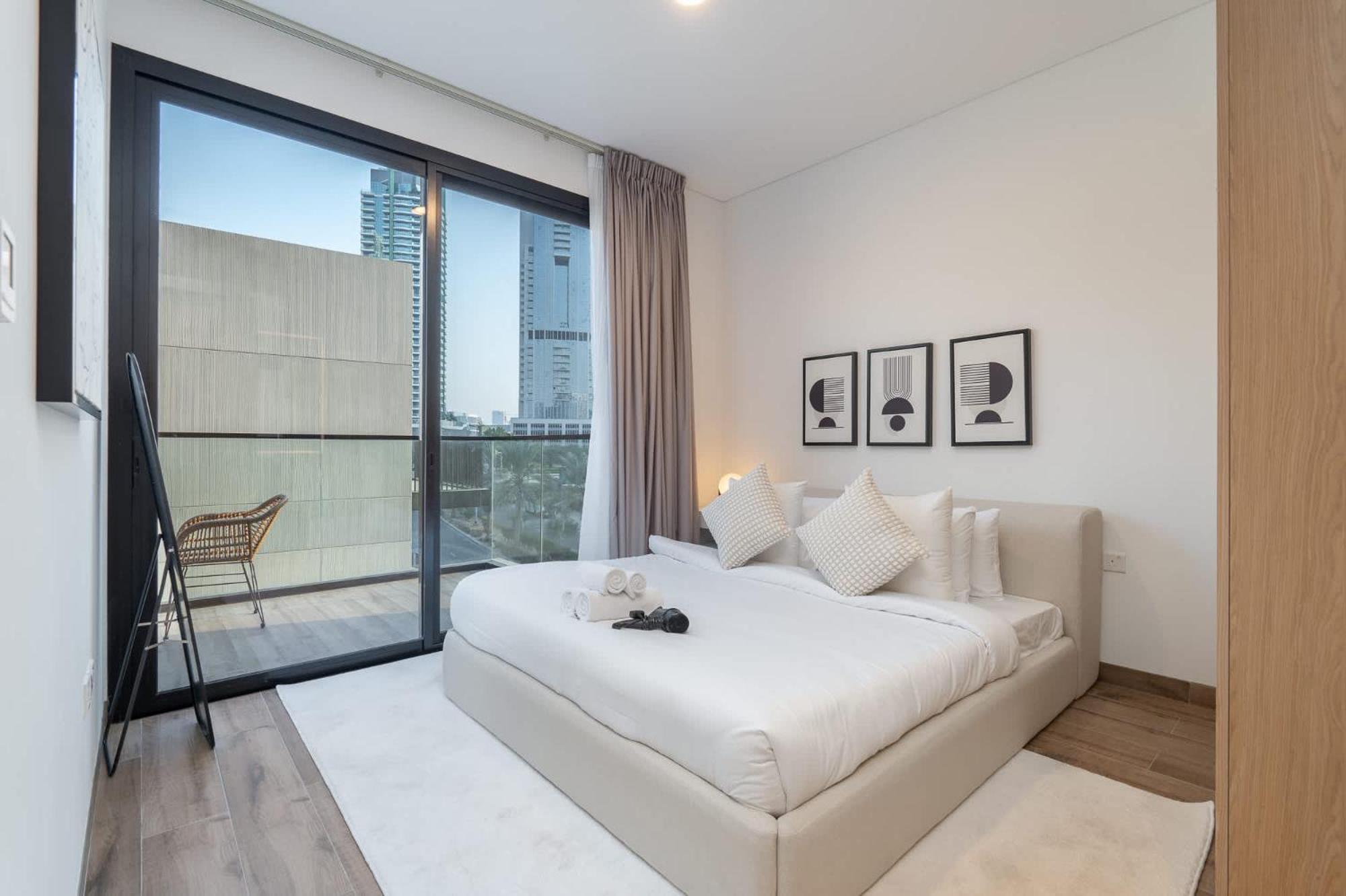 Apartment Stylish, Minimalist 2-bedroom In Jumeirah Village Circle Dubai