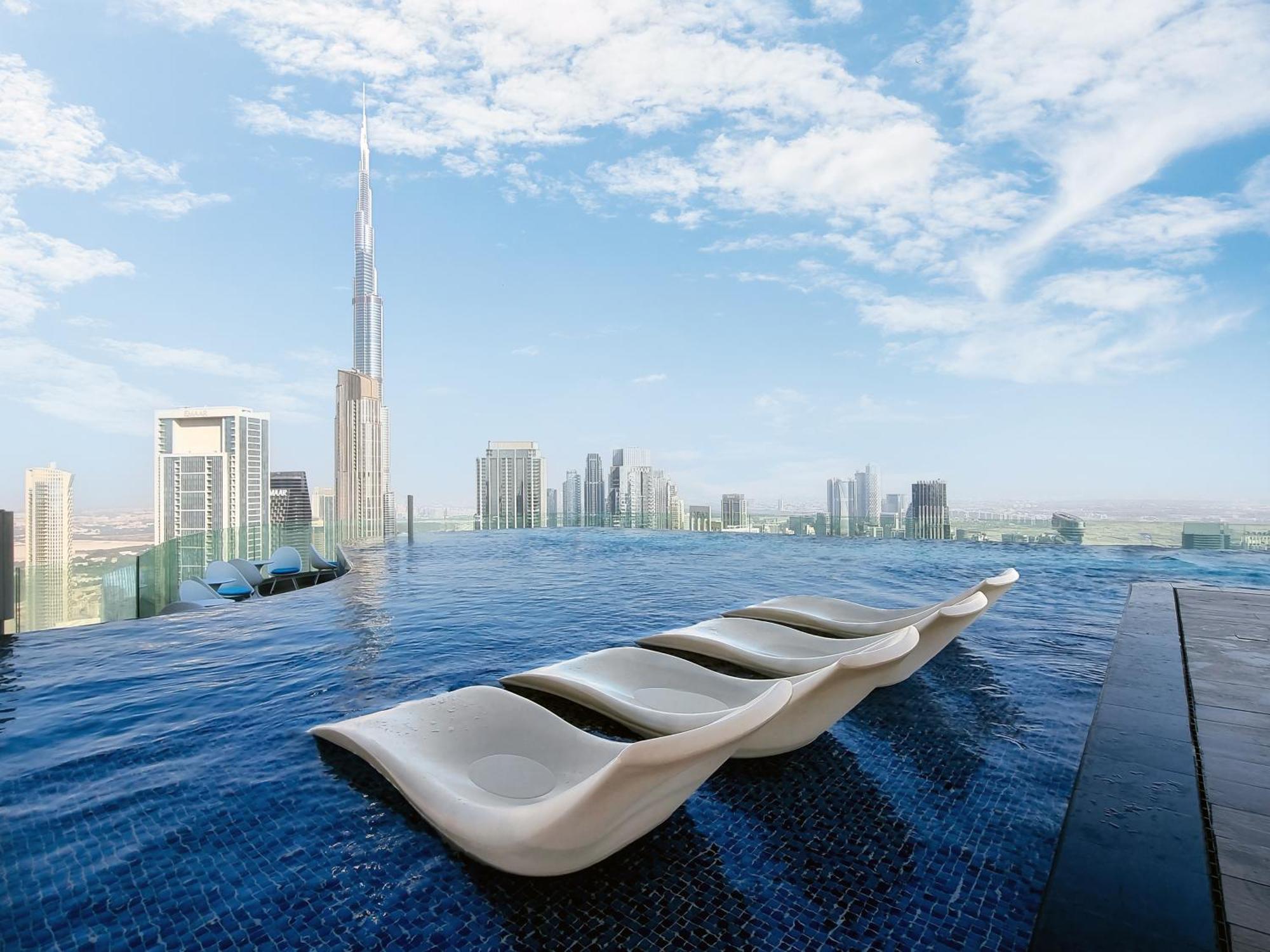 Apartment Burj Khalifa Infinity Pool 2br Sea & View
