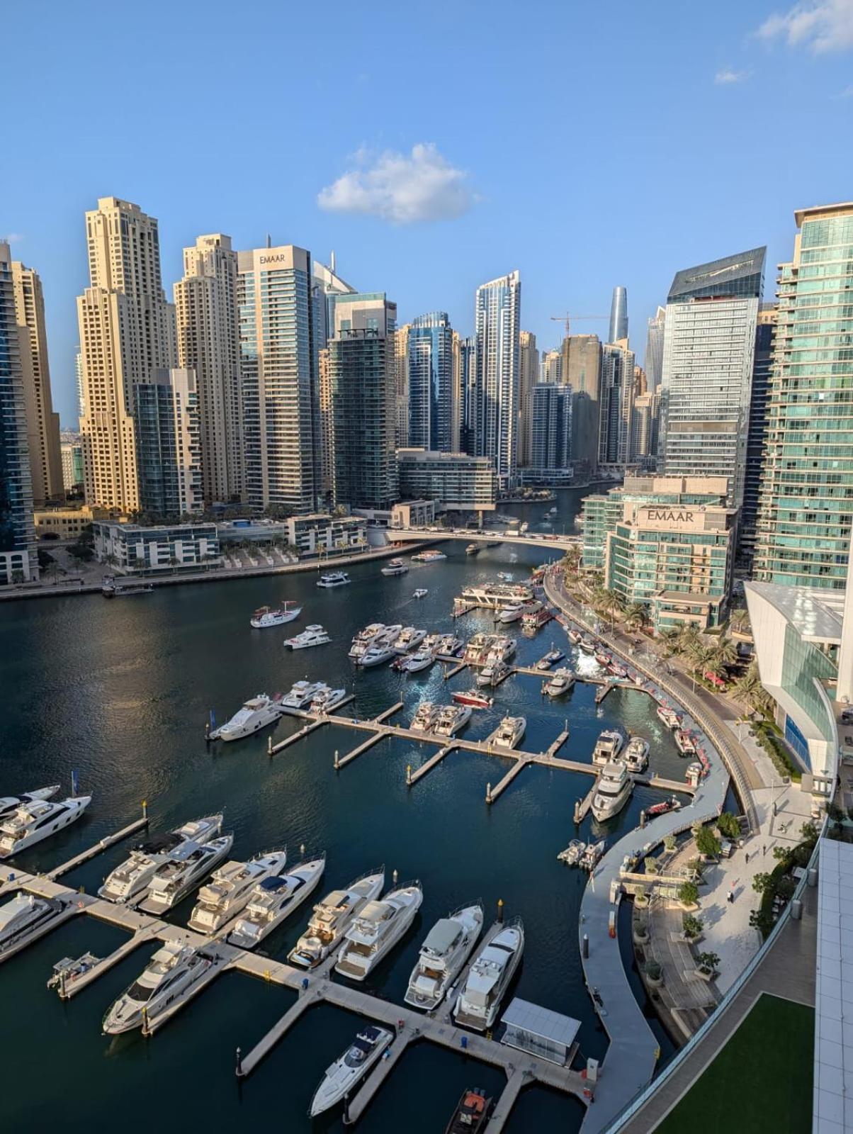 Stunning 2br With Full Marina View