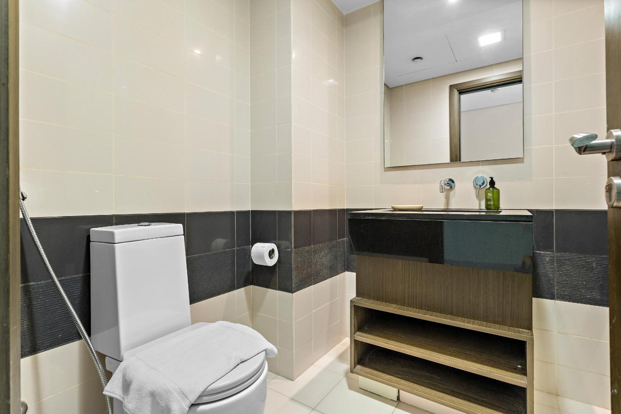 Vayk - Modern 1 Bd In The Heart Of Downtown Apartment Dubai