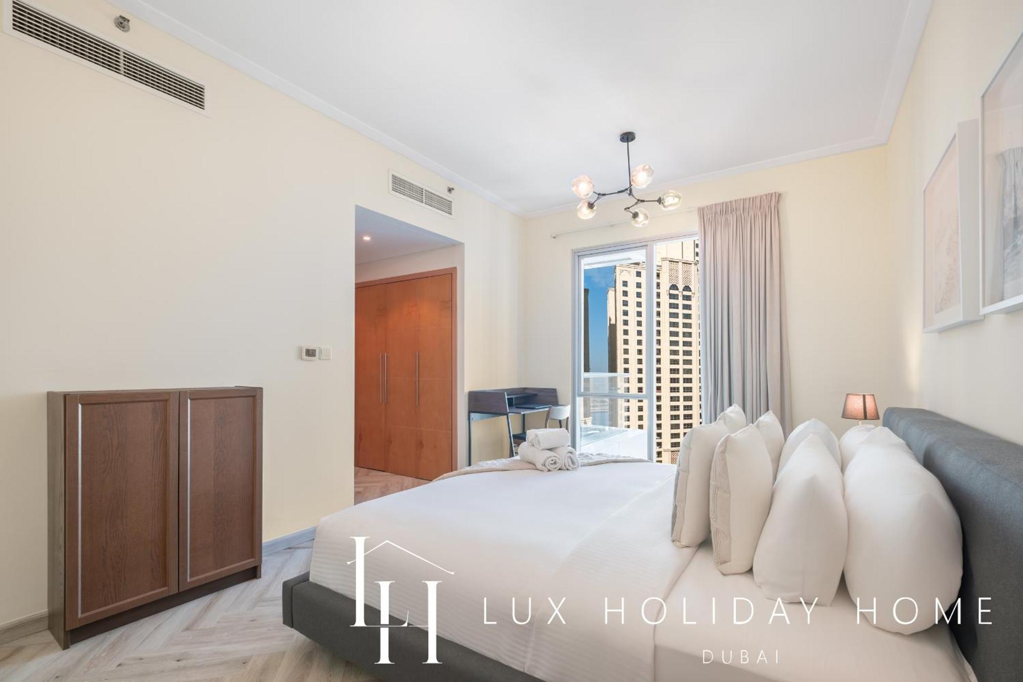 Lux The Shemara Marina View Apartment Dubai