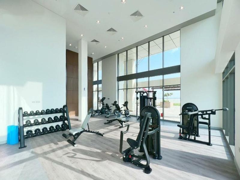 Apartment Elegant In Al Jaddaf With Modern Amenities