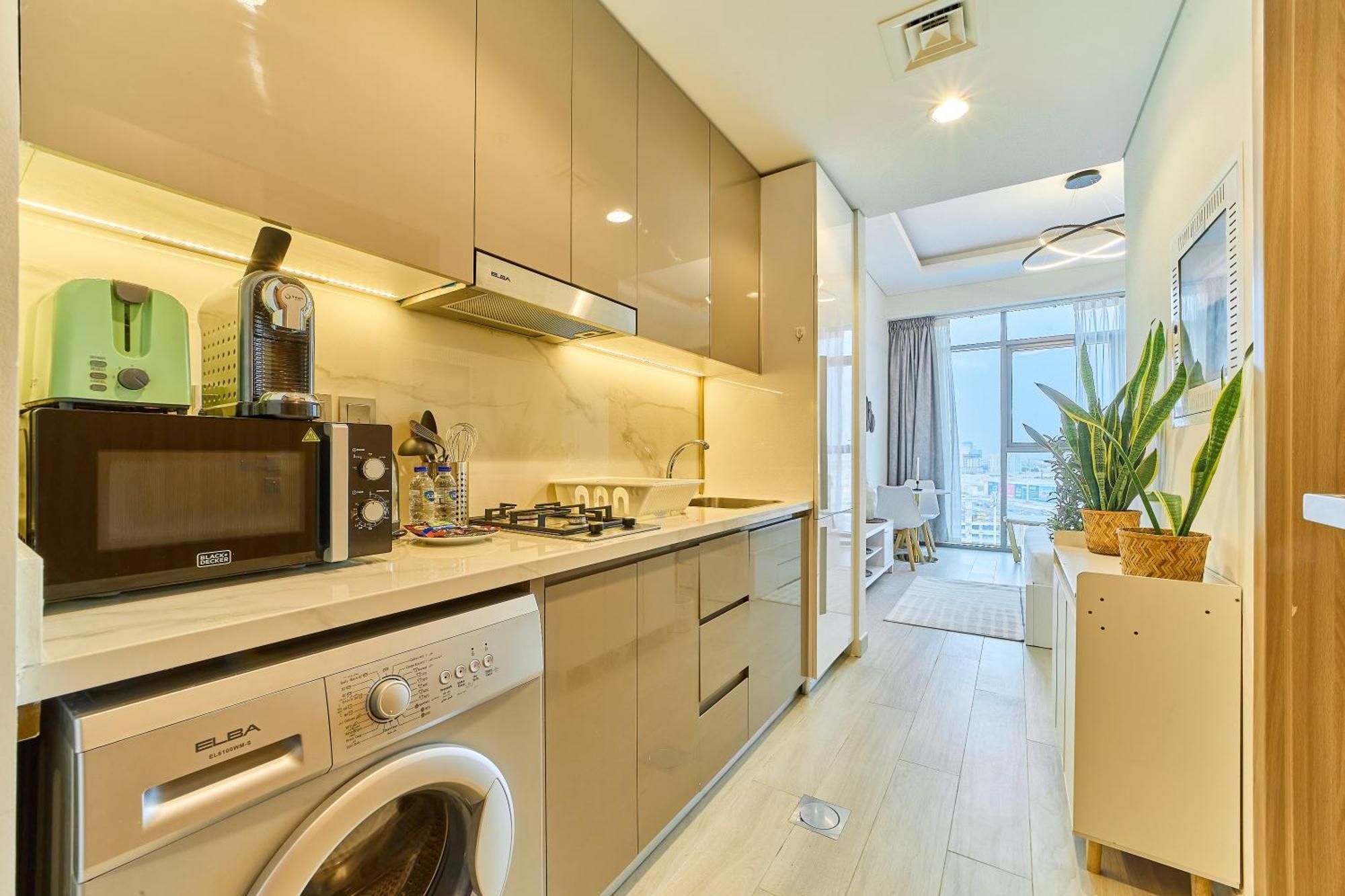 Apartment Elegant In Al Jaddaf With Modern Amenities