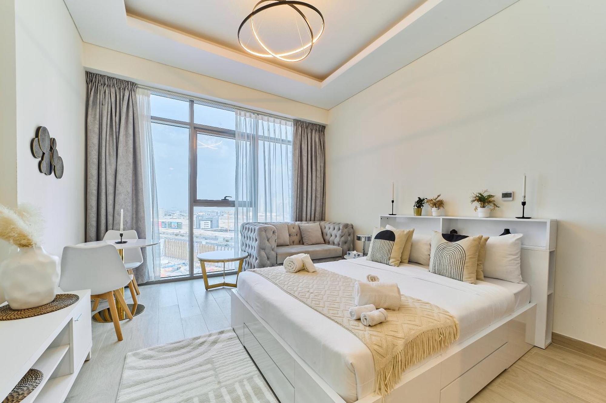 Elegant In Al Jaddaf With Modern Amenities Dubai