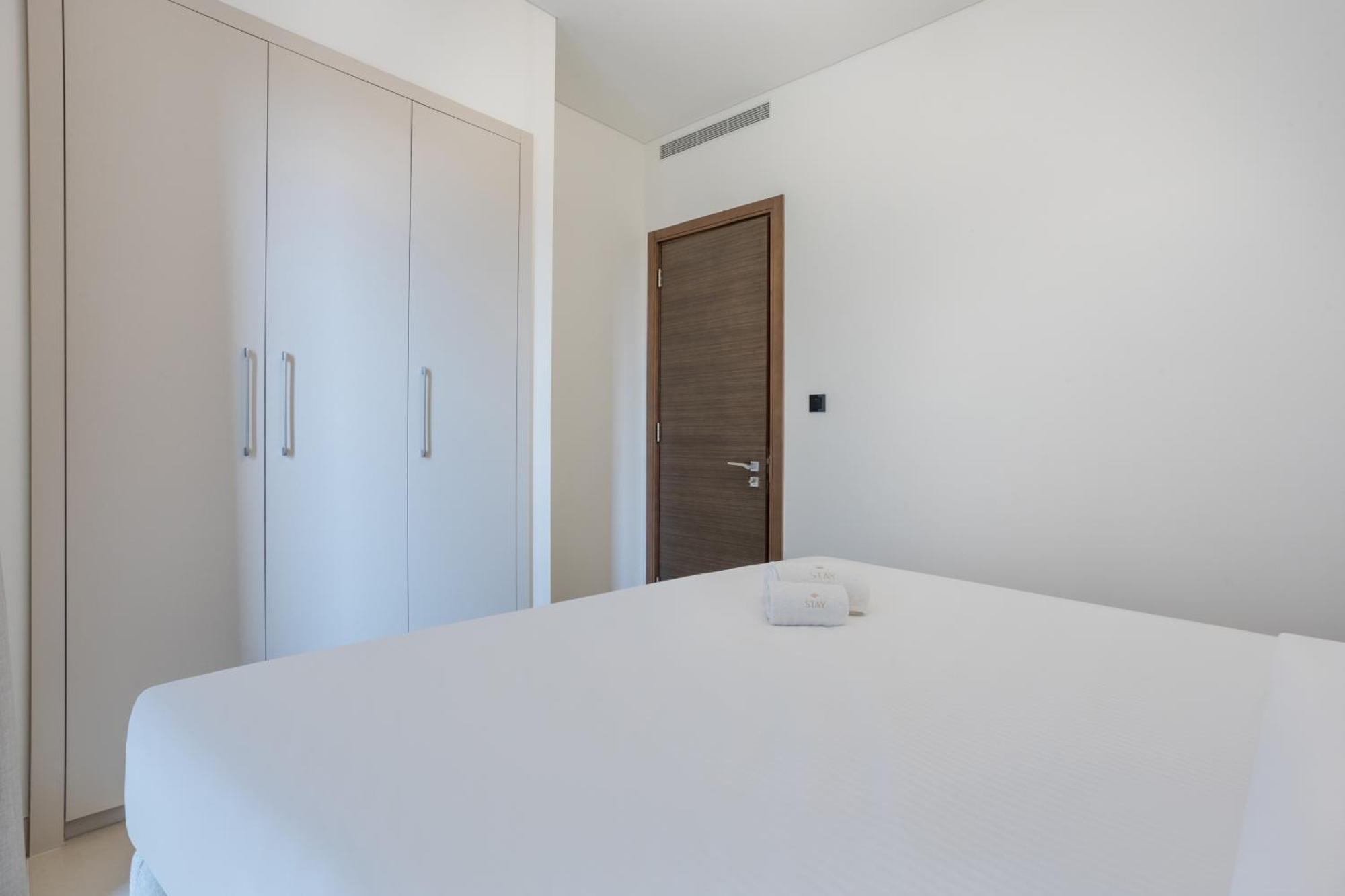 By Latinem Luxury 1br Cv B207 Near Burj Khalifa * Dubai