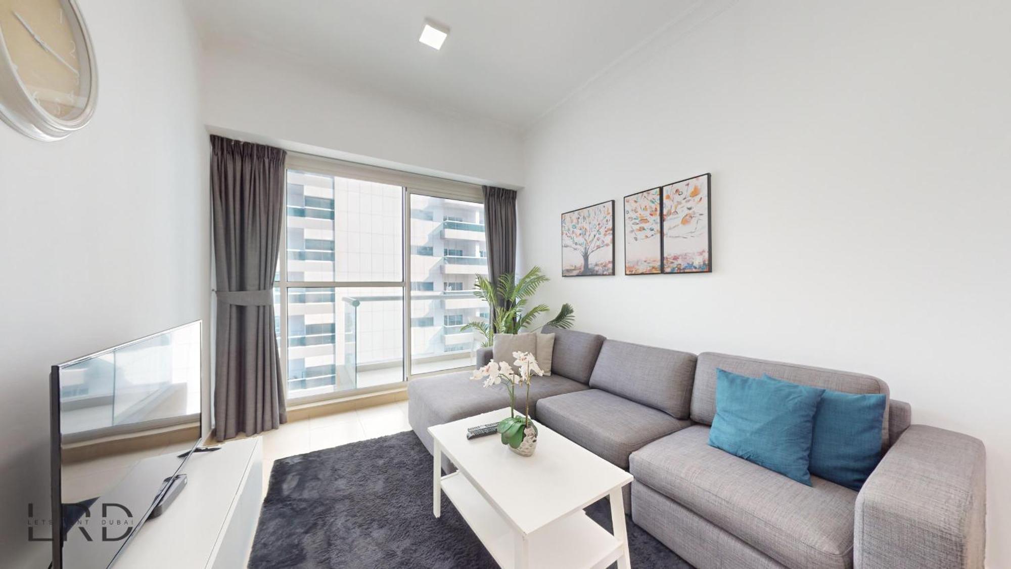 Chic Urban Retreat In Business Bay Apartment Dubai