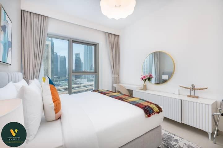 Apartment Downtown Views Ii - Vogue - 3 Bedroom Kids With Spectacular Burj Khalifa Views And Walkable To Mall *