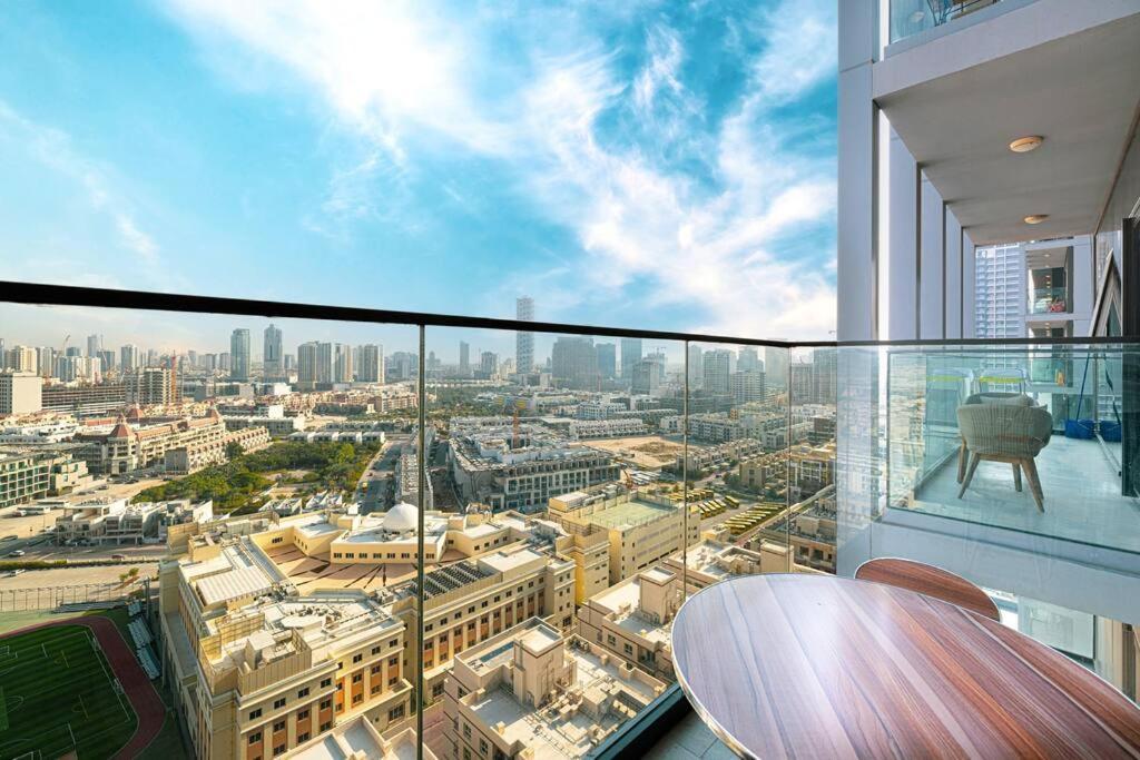 Apartment Superbly Well Equipped Pools View 10 Minutes To Marina! Dubai