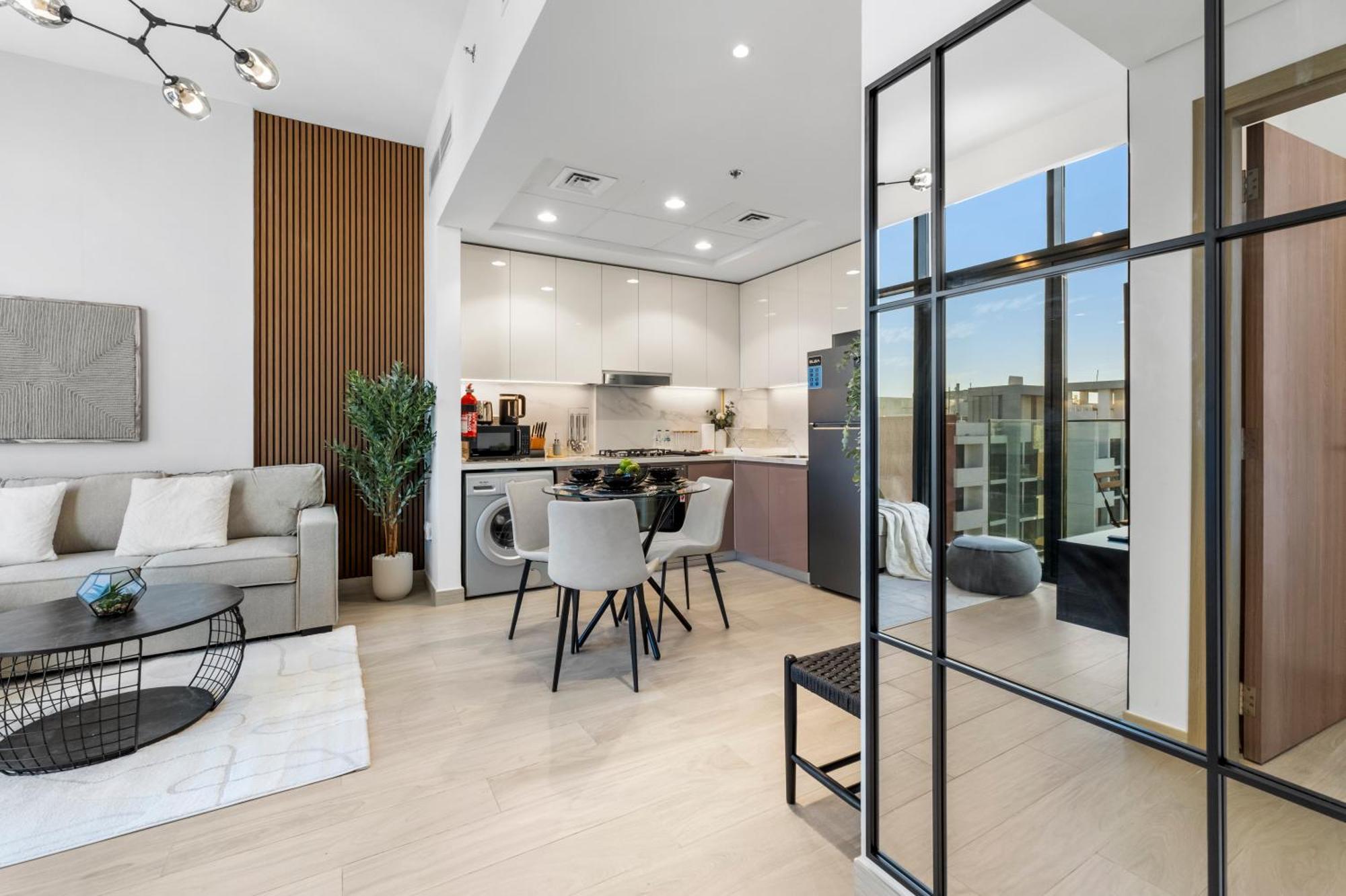 Cozy 1-bedroom Near Downtown Apartment