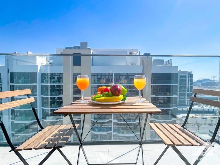 Elegant In Meydan Balcony & Stunning Views Apartment Dubai