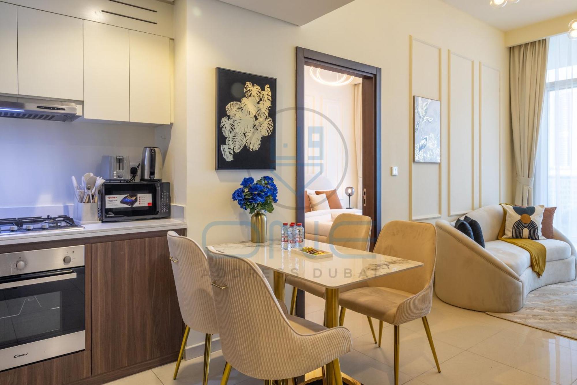 Premium 2 Bedroom In High Floor Near Downtown * Dubai