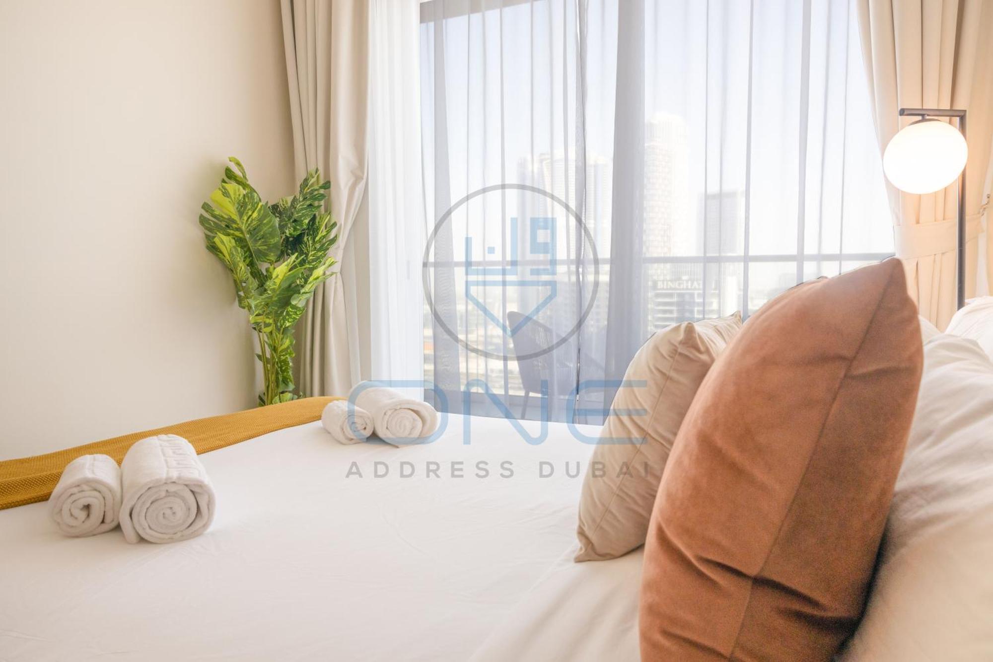 Premium 2 Bedroom In High Floor Near Downtown *