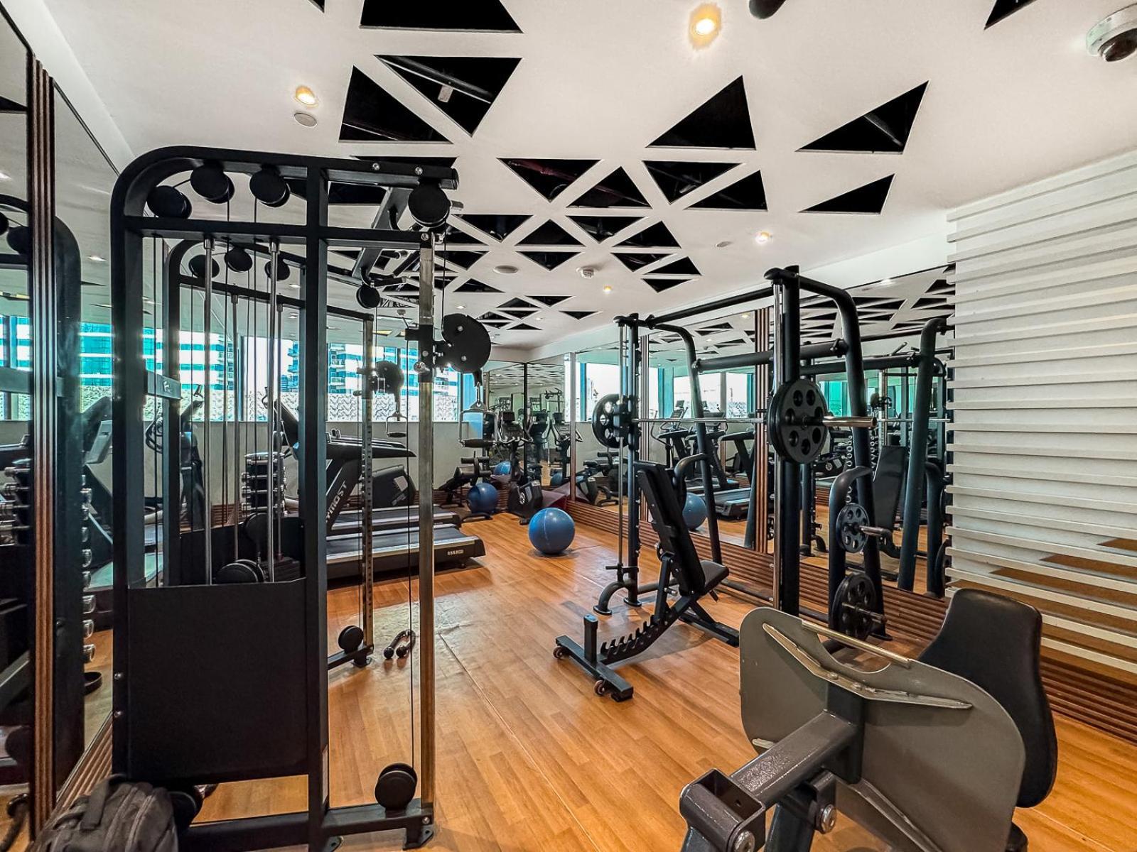 Apartment Lovely With Pool And Gym *