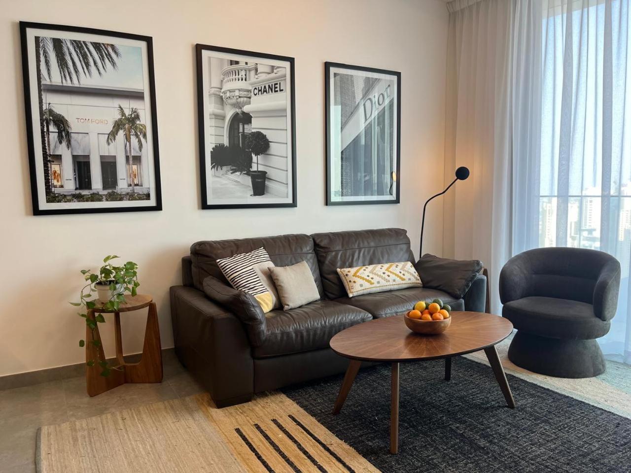 Marina Stunning Views Stella Maris Tower Apartment Dubai