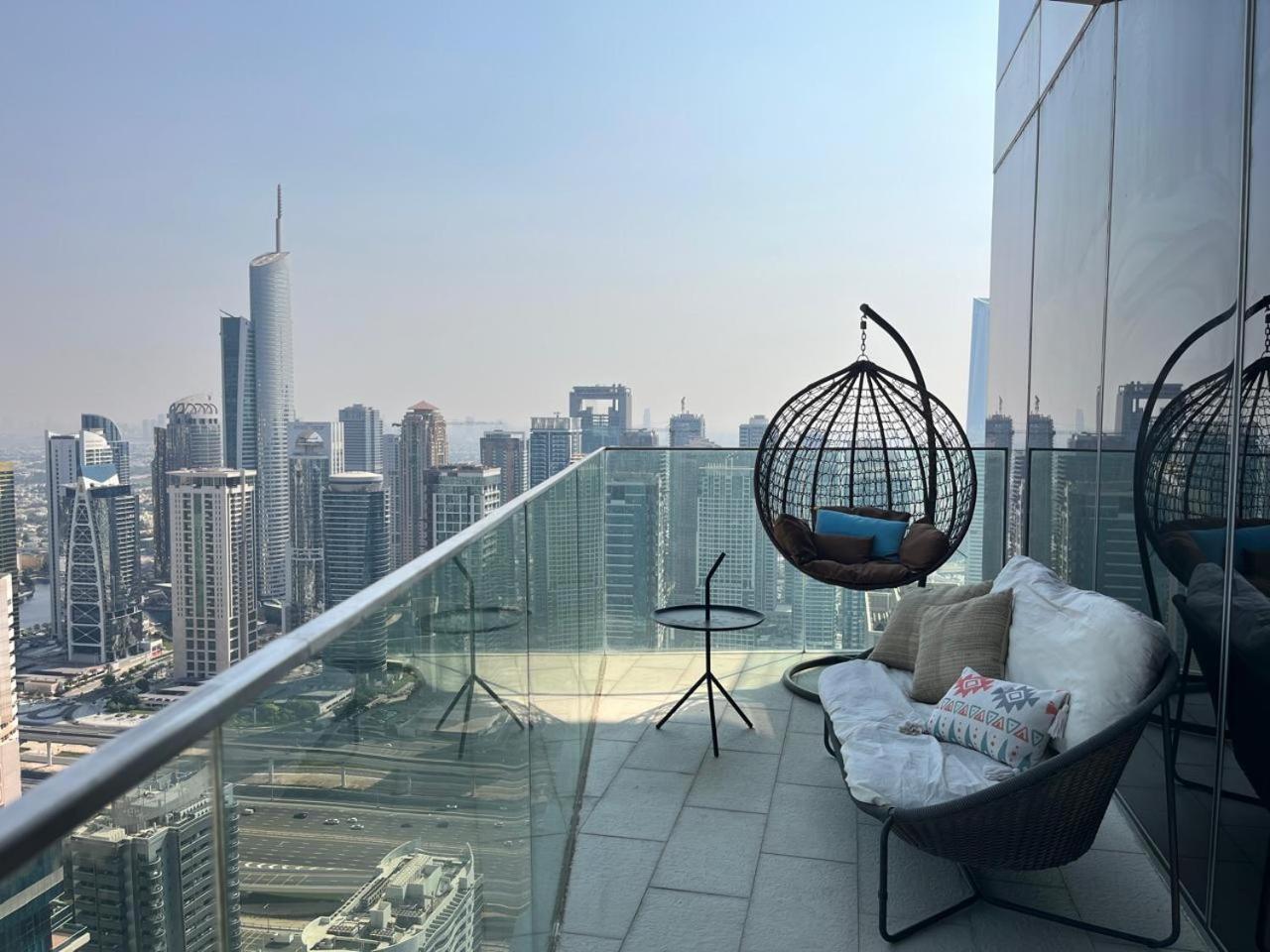 Marina Stunning Views Stella Maris Tower Apartment
