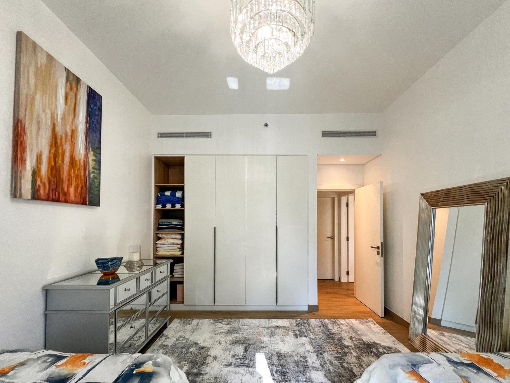 Exquisite 2br In La Cote Building 5 Apartment
