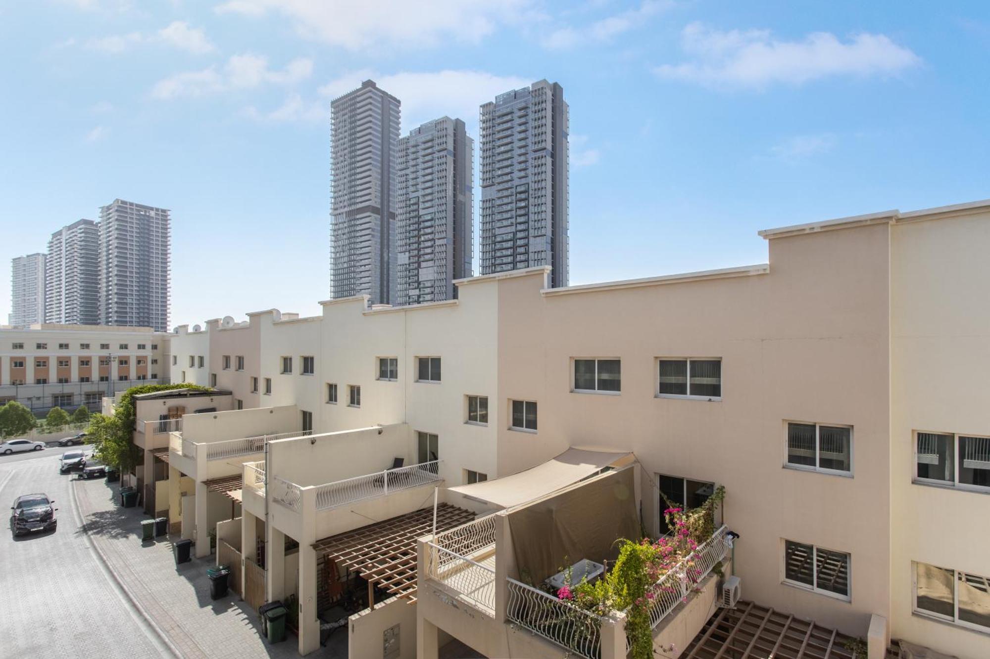 Apartment Elegant In Luma 22 Prime Location *