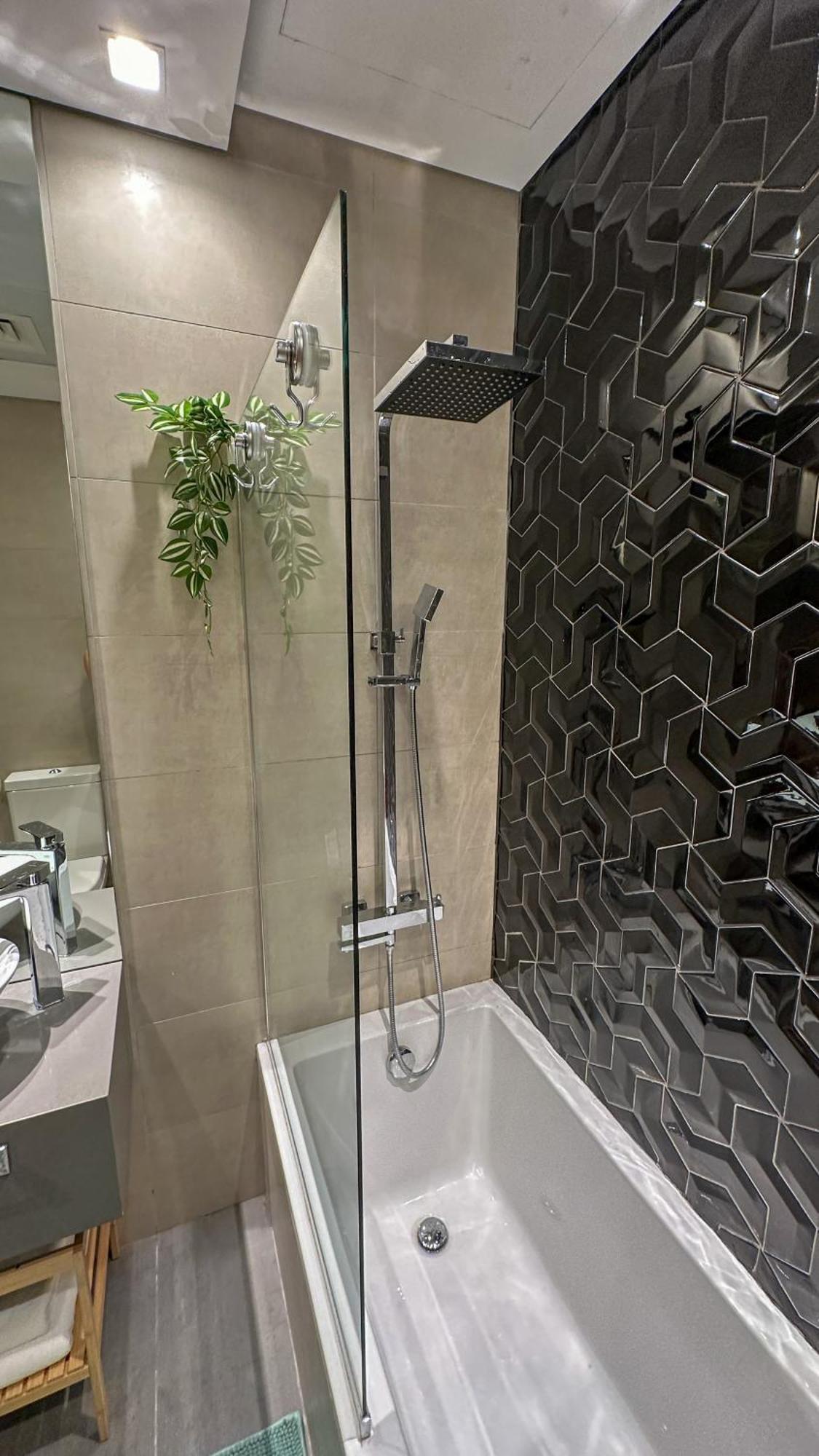 Apartment Stylish Studio, Center Area, Close To Burj Khalifa