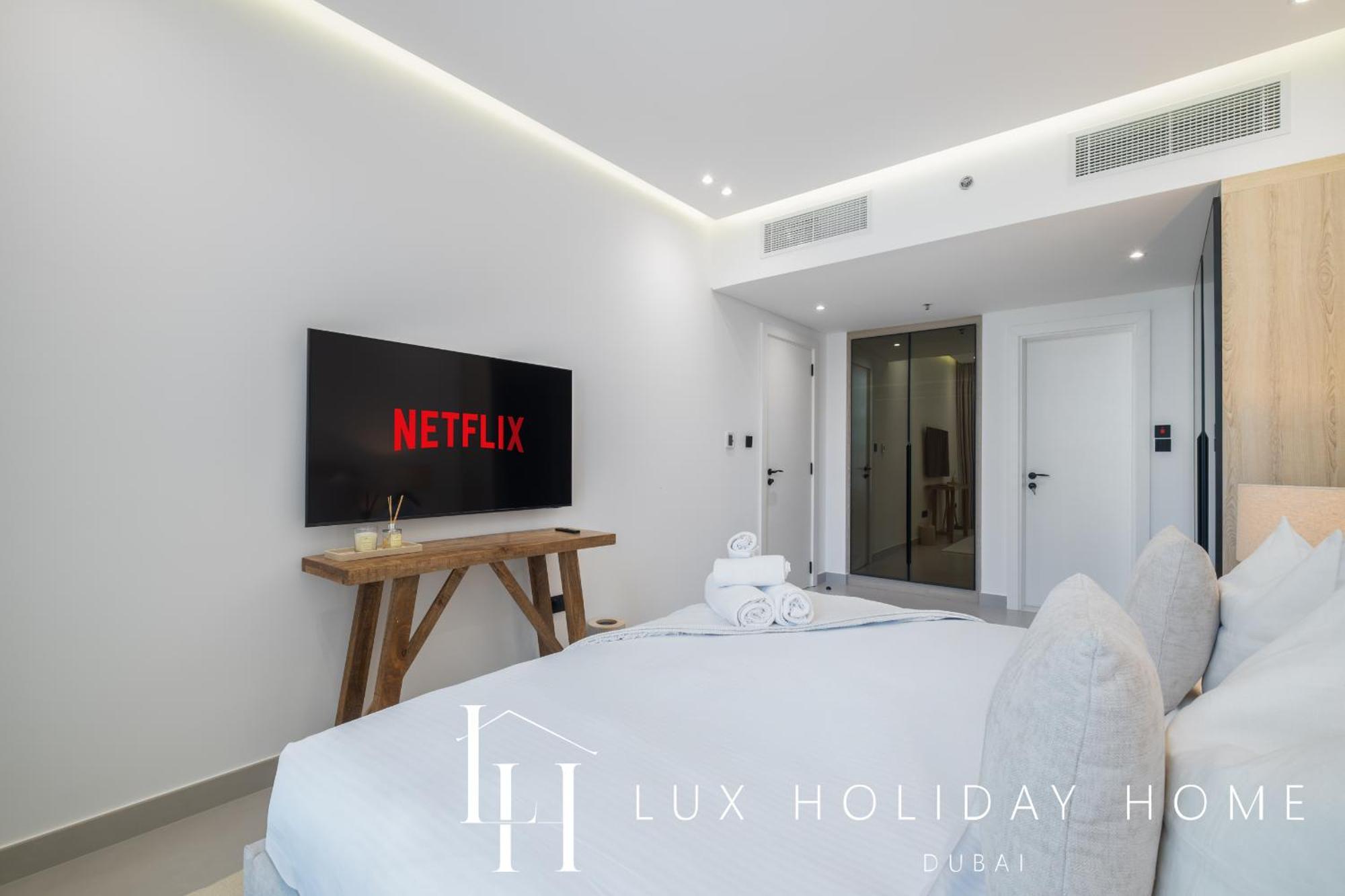 Apartment Lux The Majara Marina View