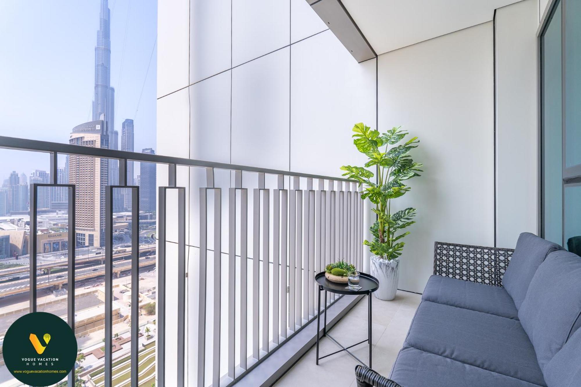 Downtown Views Ii - Vogue Two Bedroom With Balcony And Full Burj Khalifa View, Conveniently Located Opposite Mall Skybridge Apartment