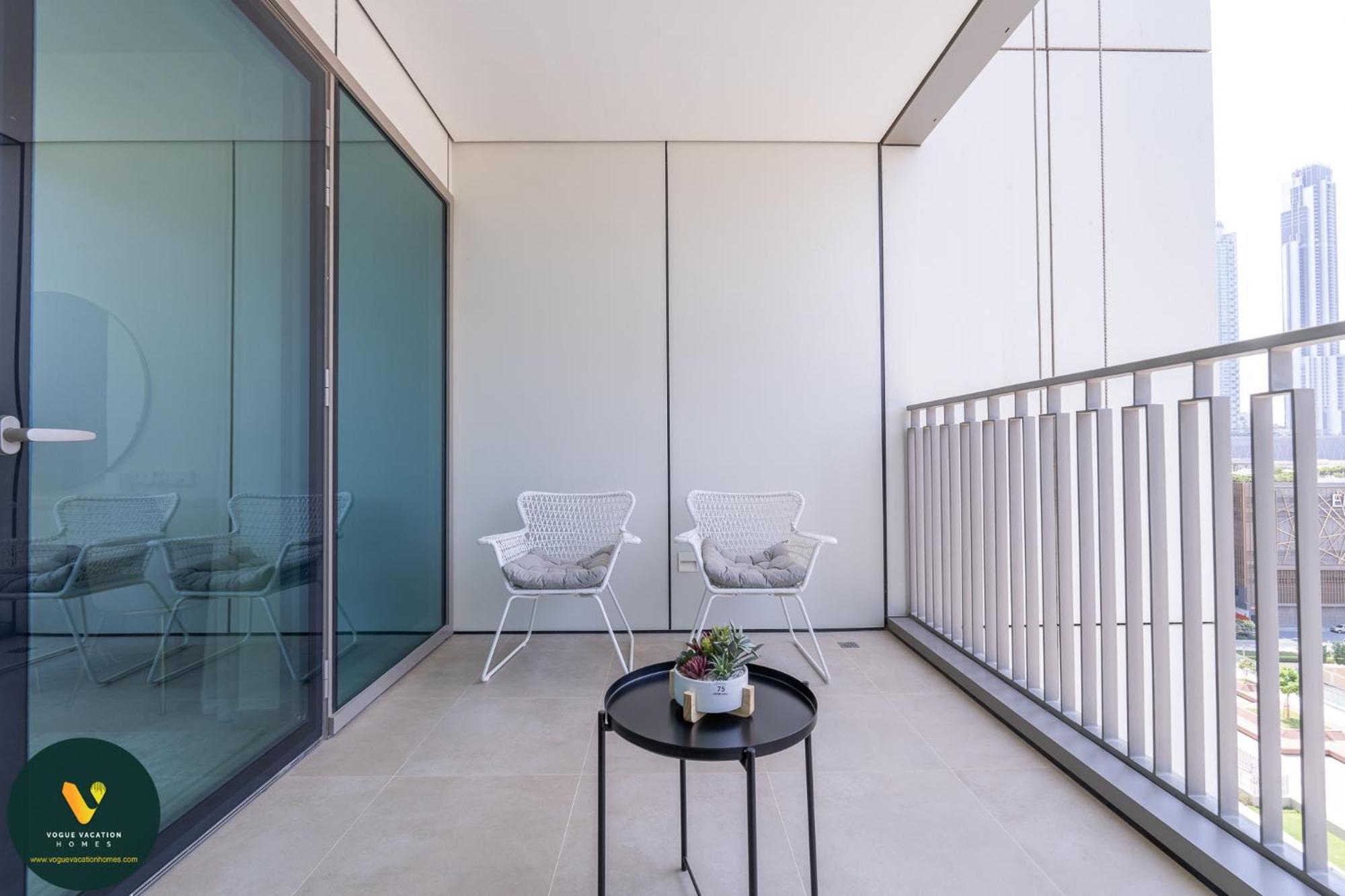 Downtown Views Ii - Vogue Two Bedroom With 2 Balconies And Full Burj Khalifa, Opposite Mall Skybridge Apartment