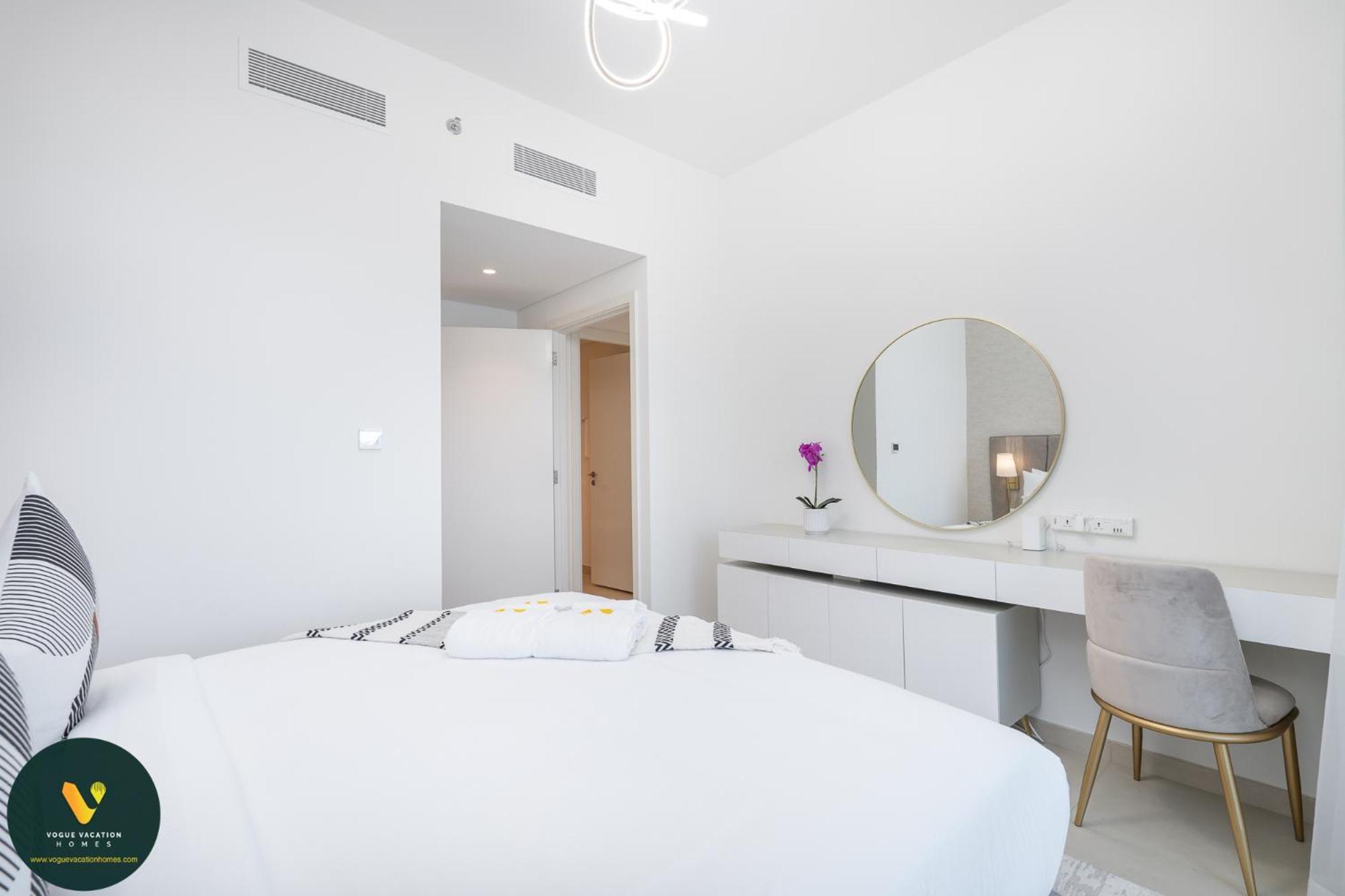 Downtown Views Ii - Vogue Two Bedroom With 2 Balconies And Full Burj Khalifa, Opposite Mall Skybridge