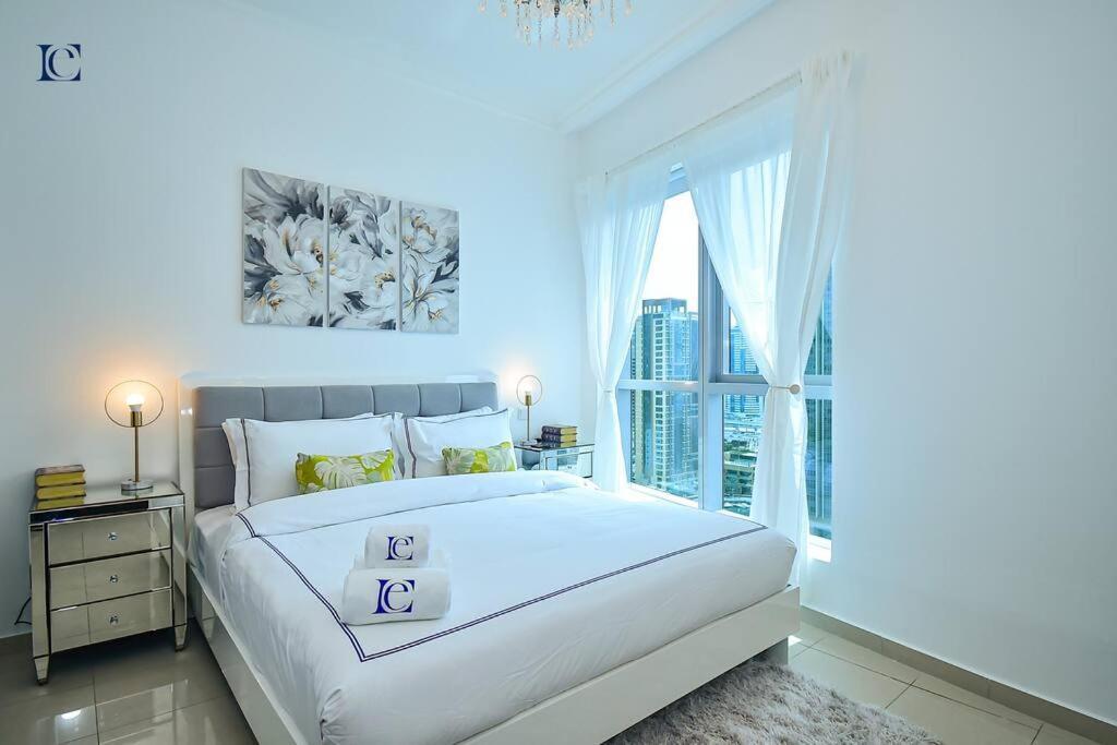 Luxury Escapes - View 1br In Bay Marina * Dubai