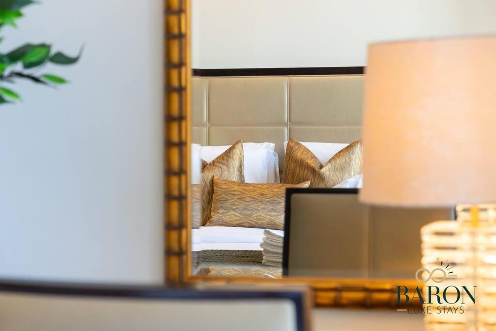 Sophisticated Studio, Emaar Residences Marina Dubai