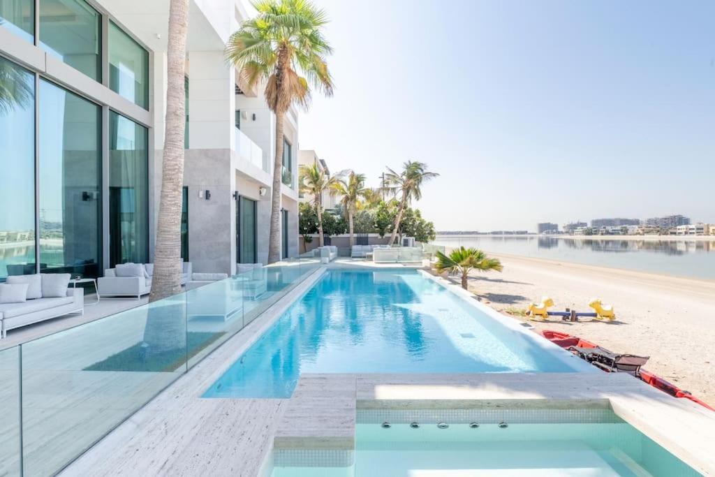 Ultra Luxury 6br Palm Private Pool Beach Villa