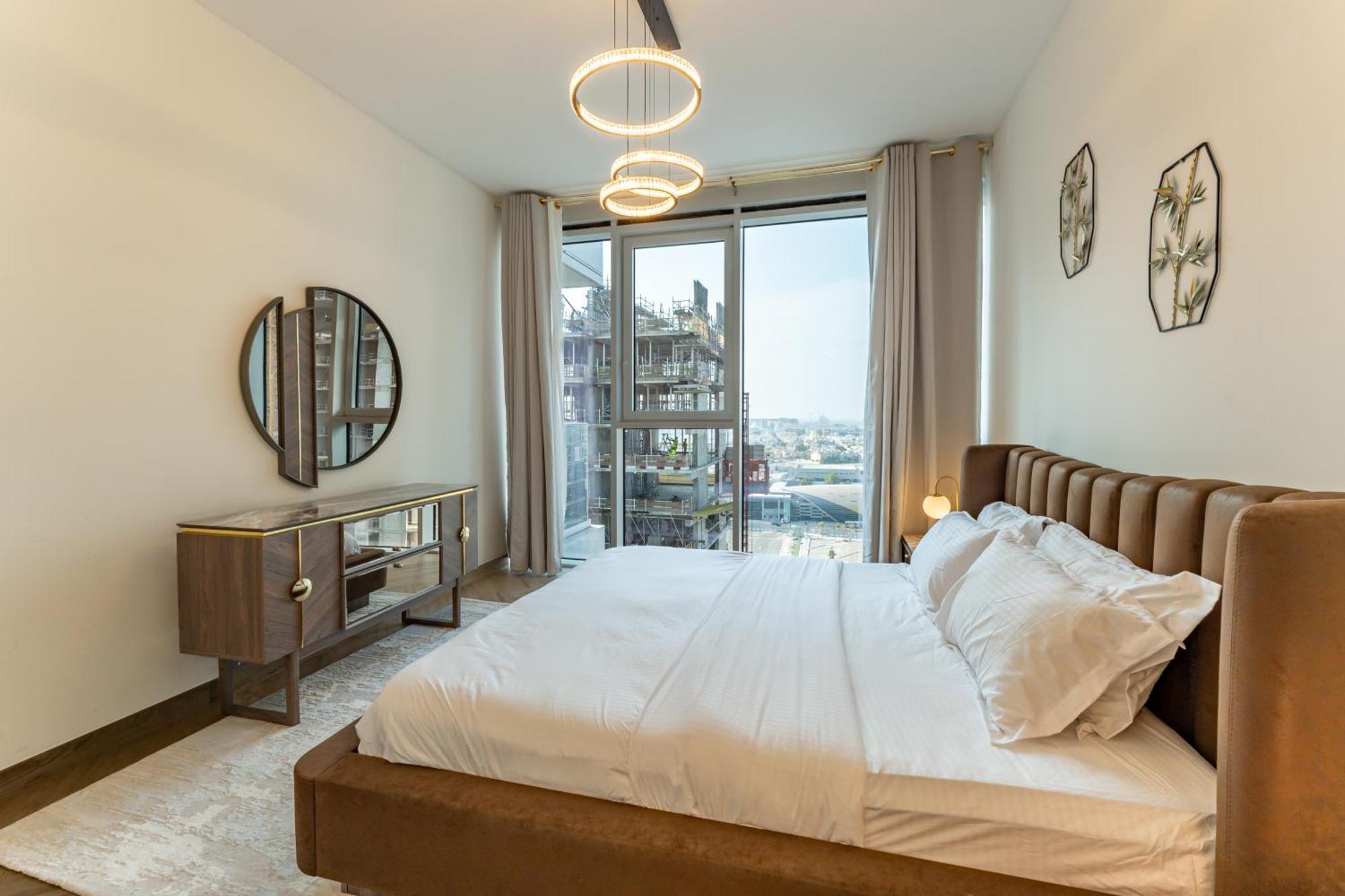 Luxe Haven - World Record Apartment Dubai