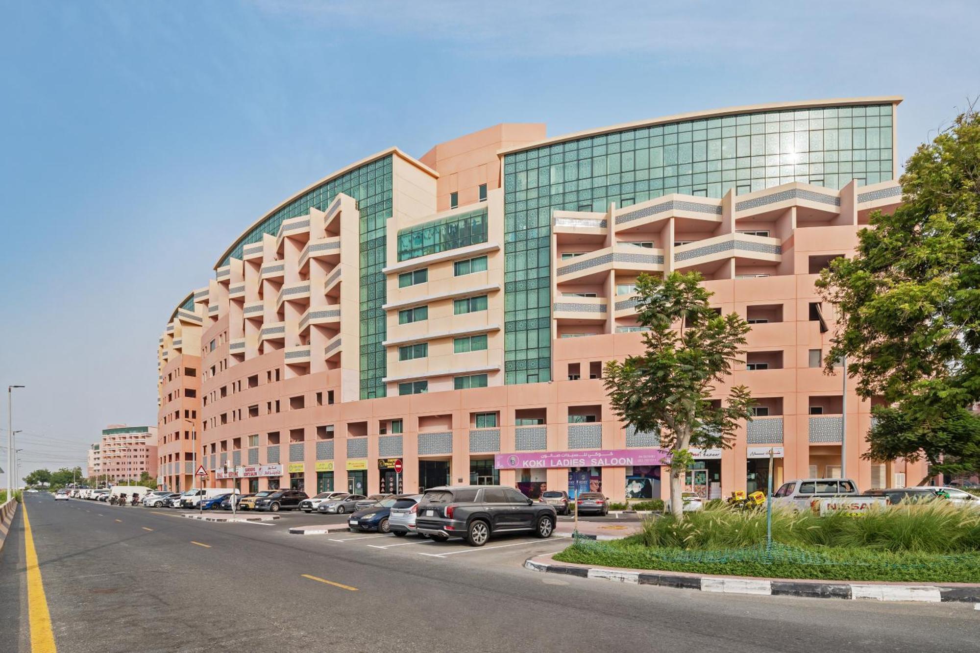 Apartment Sunny Perfect For Discovery Gardens