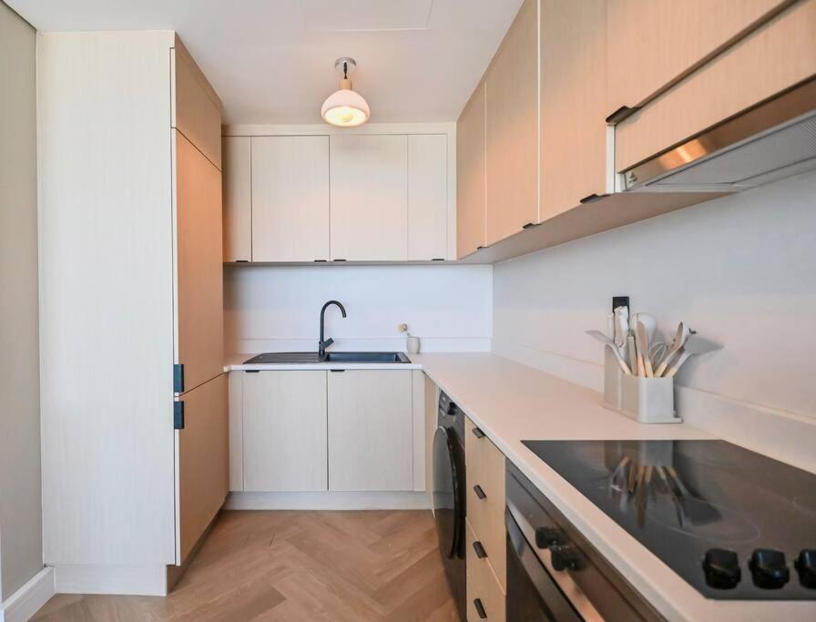 Casa Boucle An Urban Sanctuary In Difc 1br Apartment *