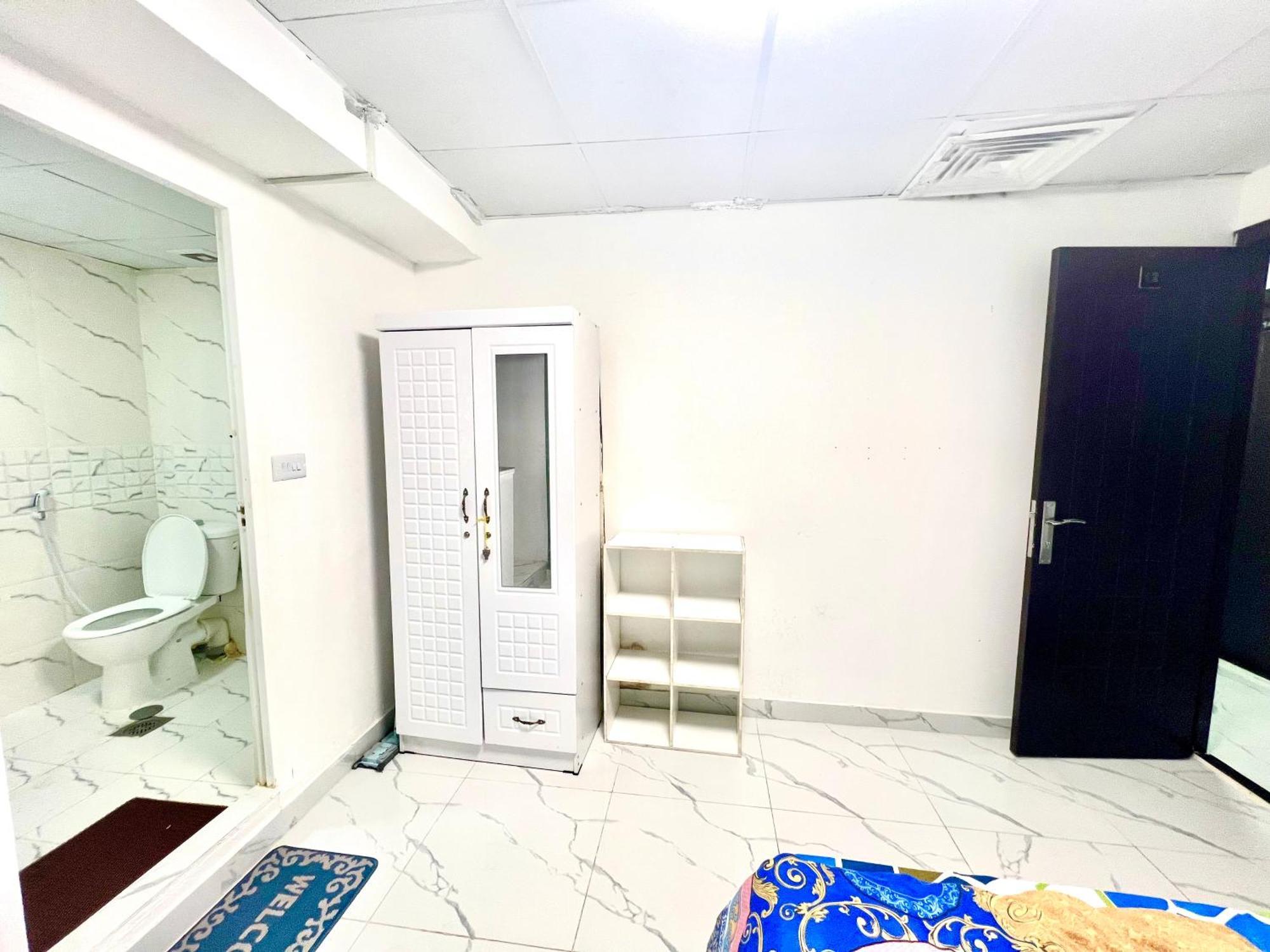Flat In Al Karama Apartment Dubai