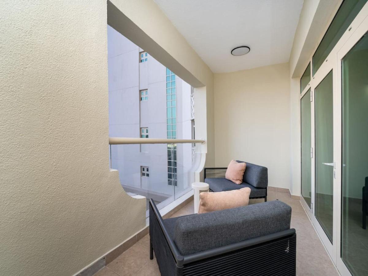 Luxurious Fully Upgraded Palm Jumeirah 2-bed *