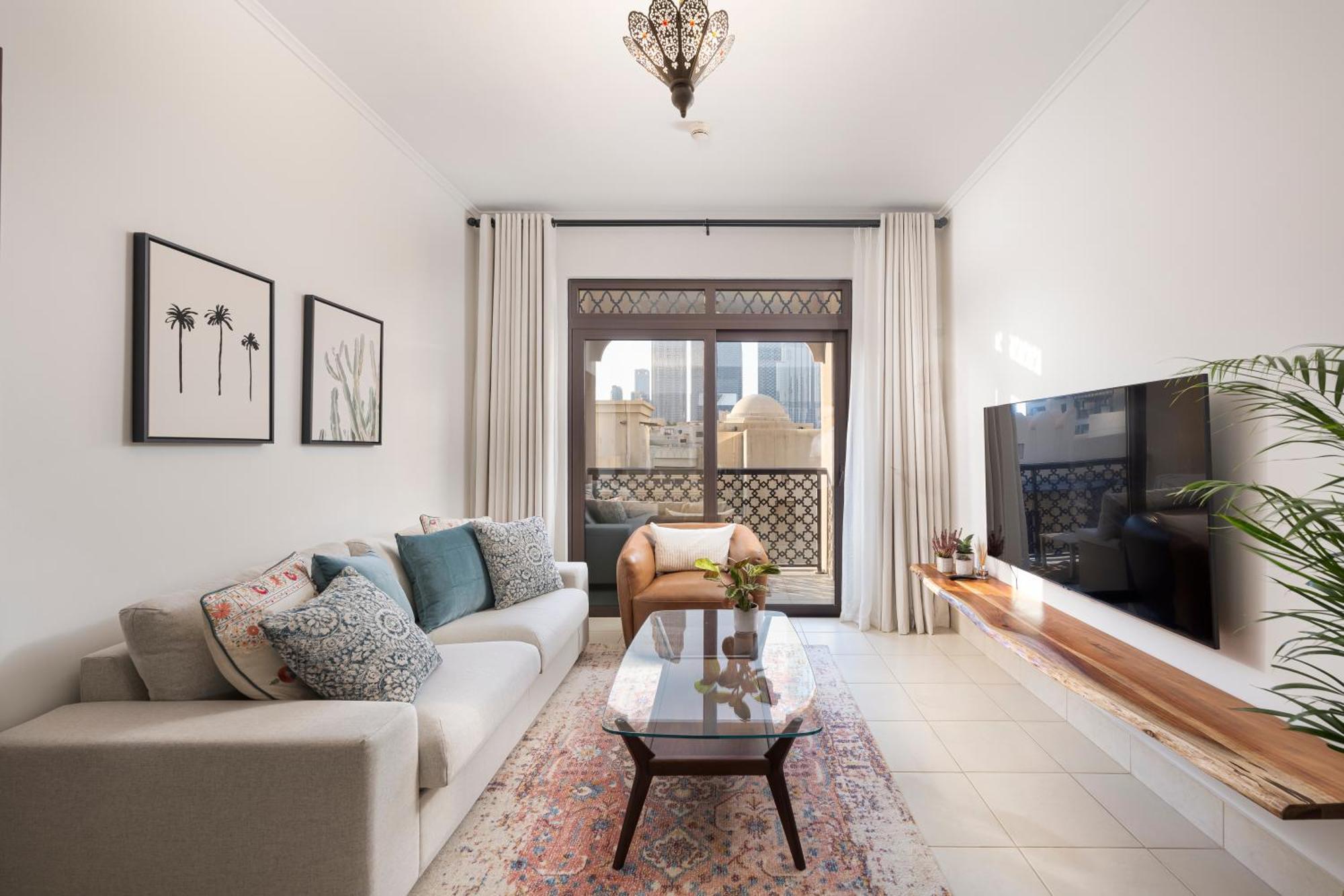 New Old Town Burj Khalifa View With 1 Bedroom And Extra Powder Apartment