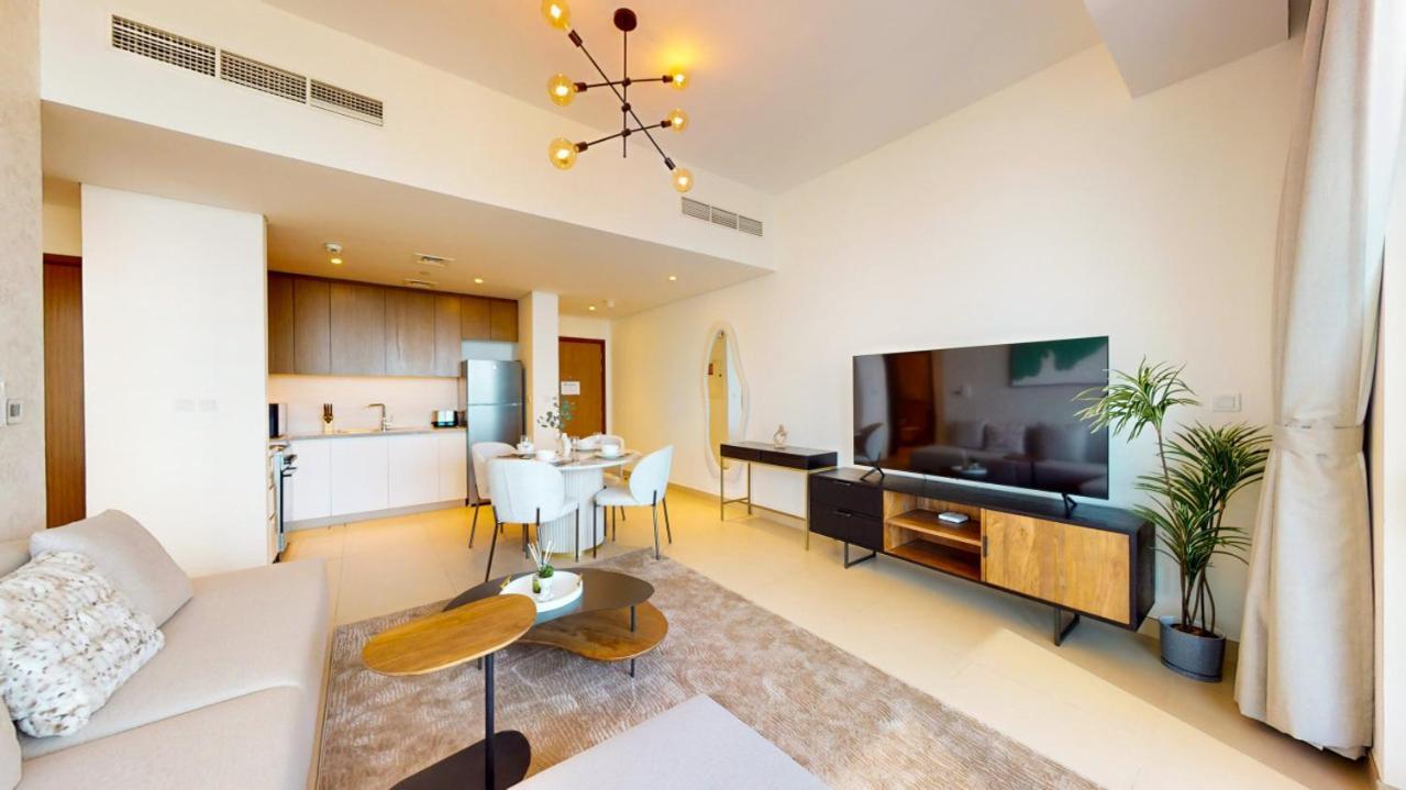 5242 Tower - Chic One Bed With Sea And Marina Views Apartment *
