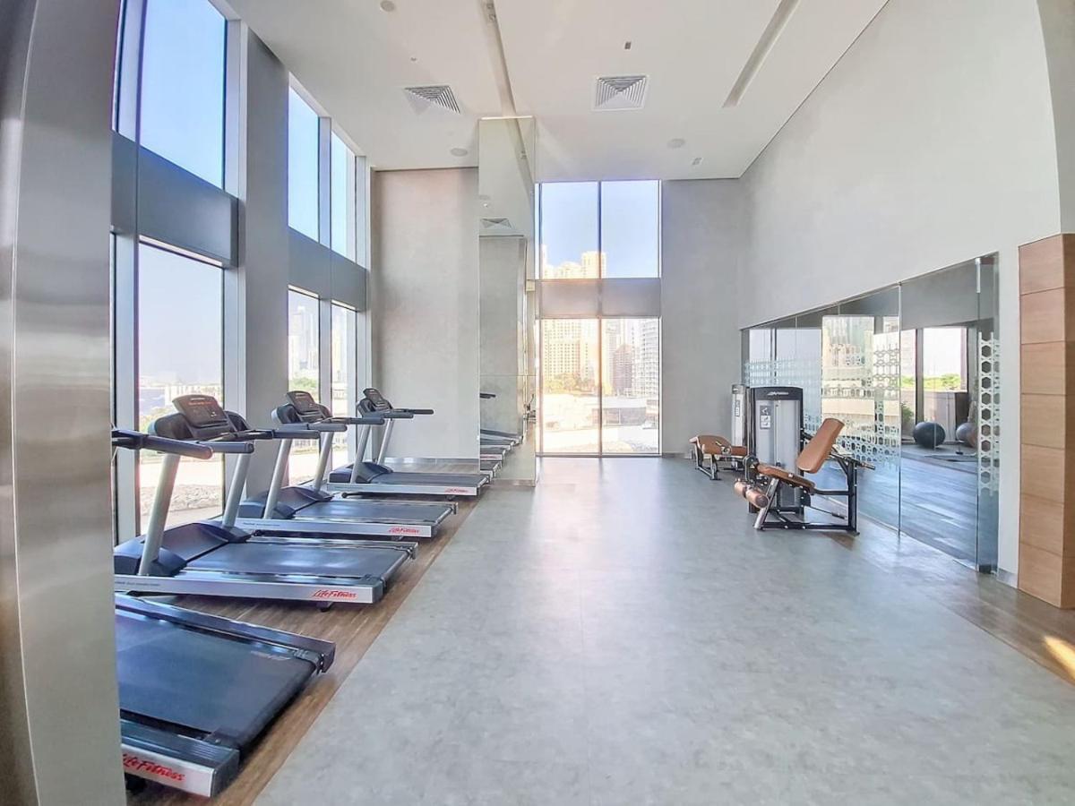 Apartment 5242 Tower - Chic One Bed With Sea And Marina Views *