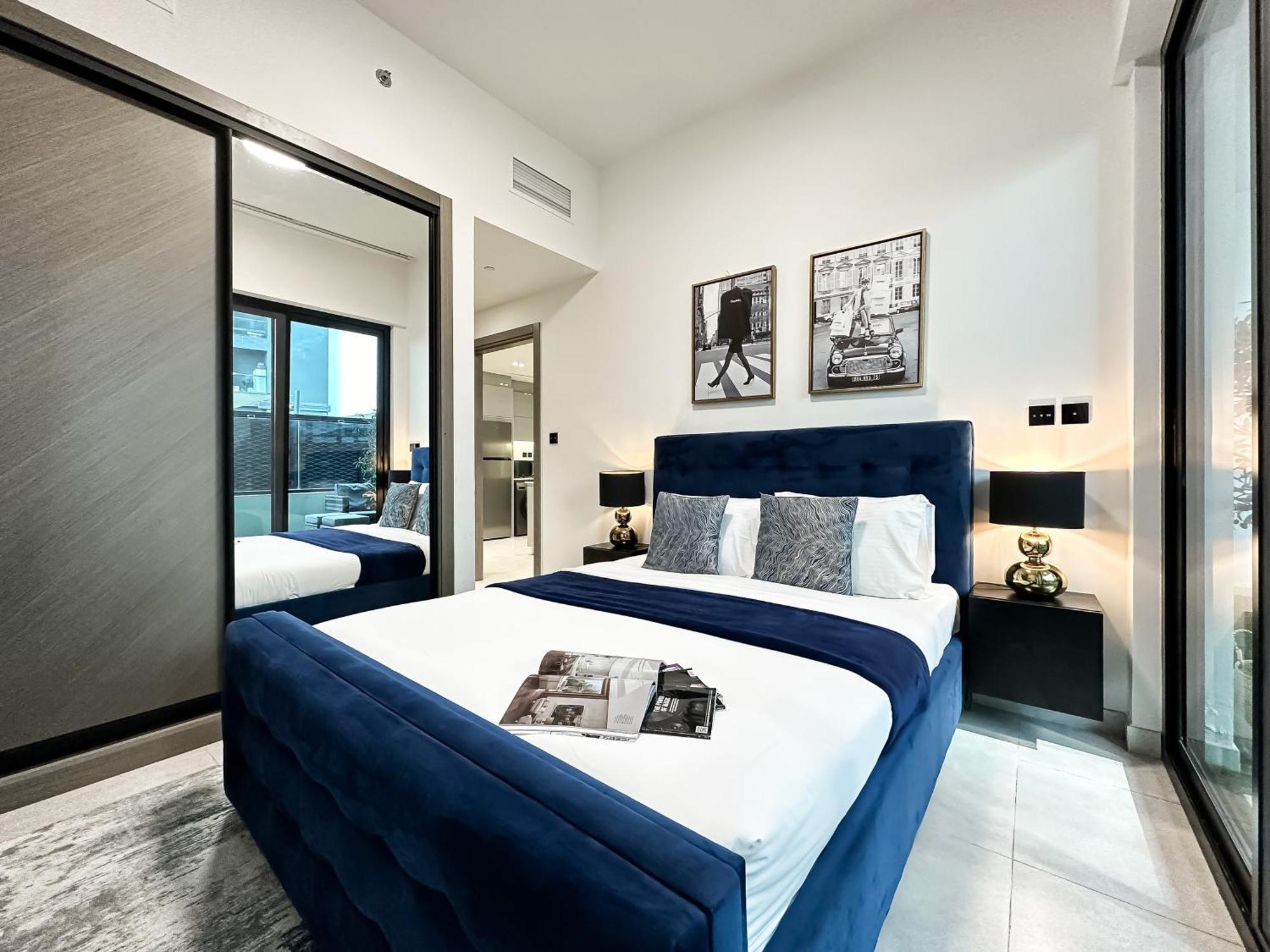 Trophy Lux With Garden Balcony And Burj Khalifa Views Apartment Dubai