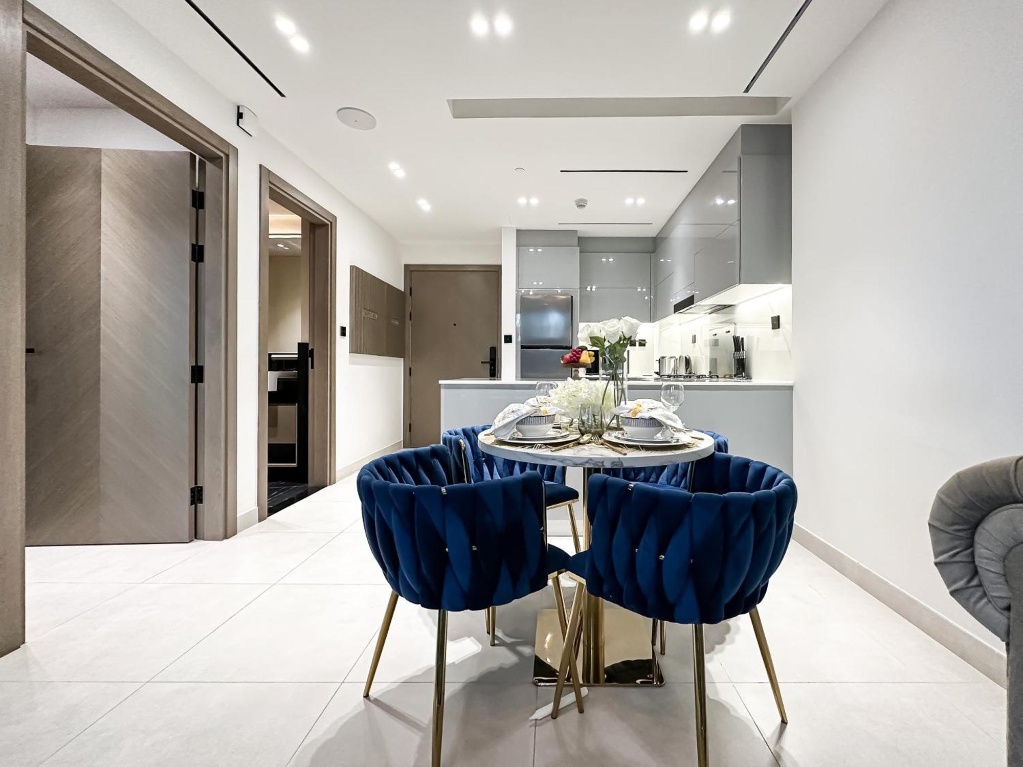 Trophy Lux With Garden Balcony And Burj Khalifa Views Apartment *