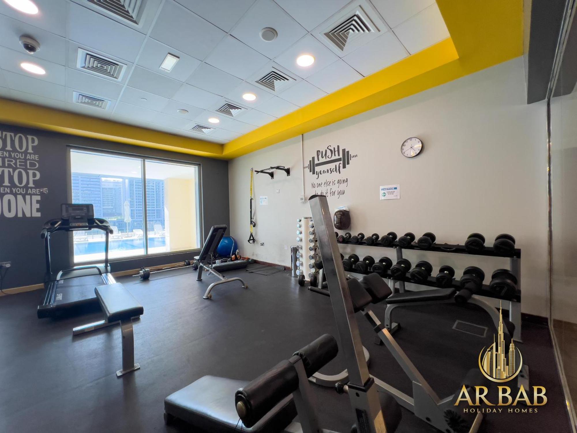 Hamilton Residence - Premium 1Br Best Canal View - Business Bay Apartment Dubai