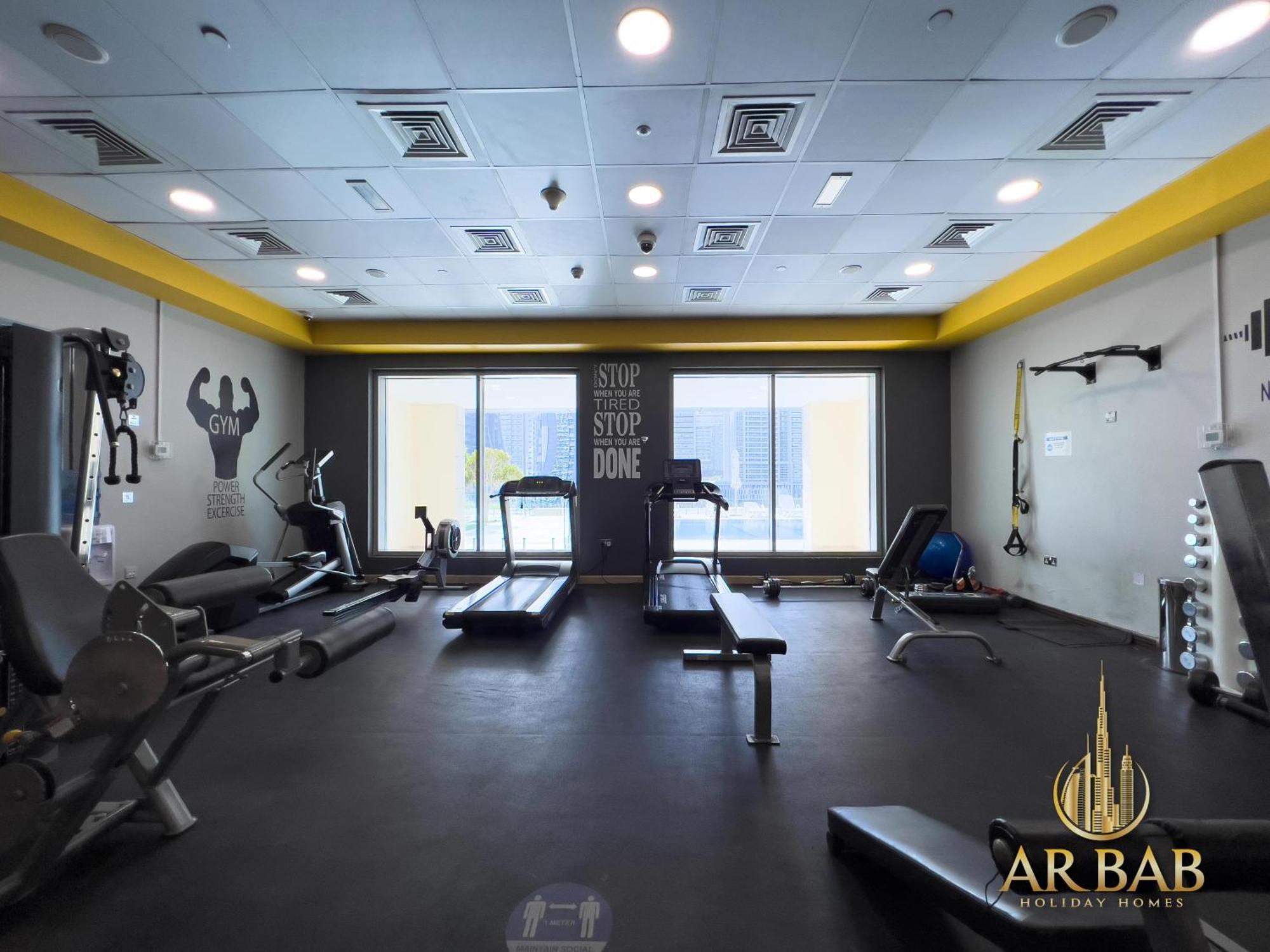 Hamilton Residence - Premium 1Br Best Canal View - Business Bay Dubai