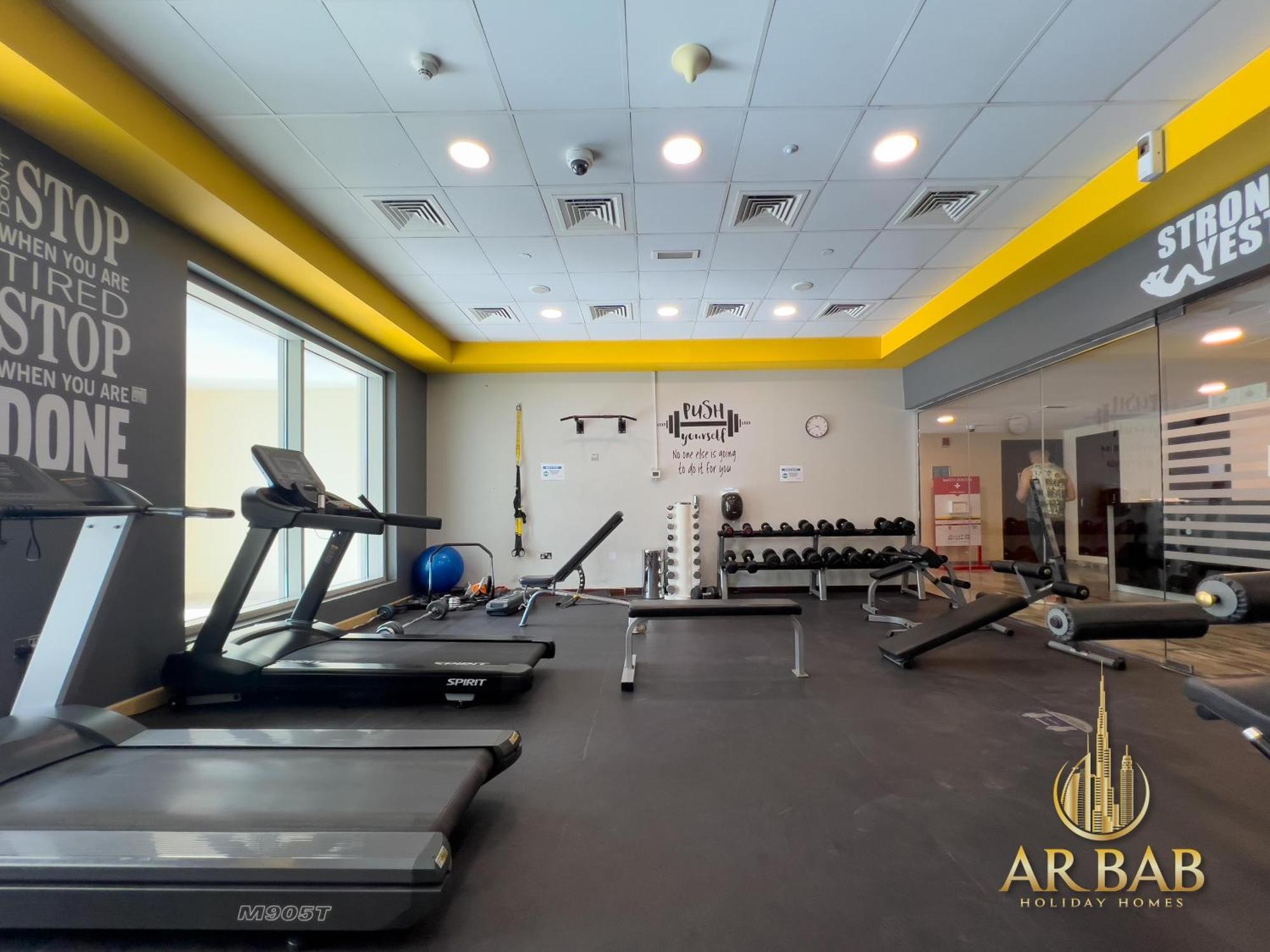 Hamilton Residence - Premium 1Br Best Canal View - Business Bay