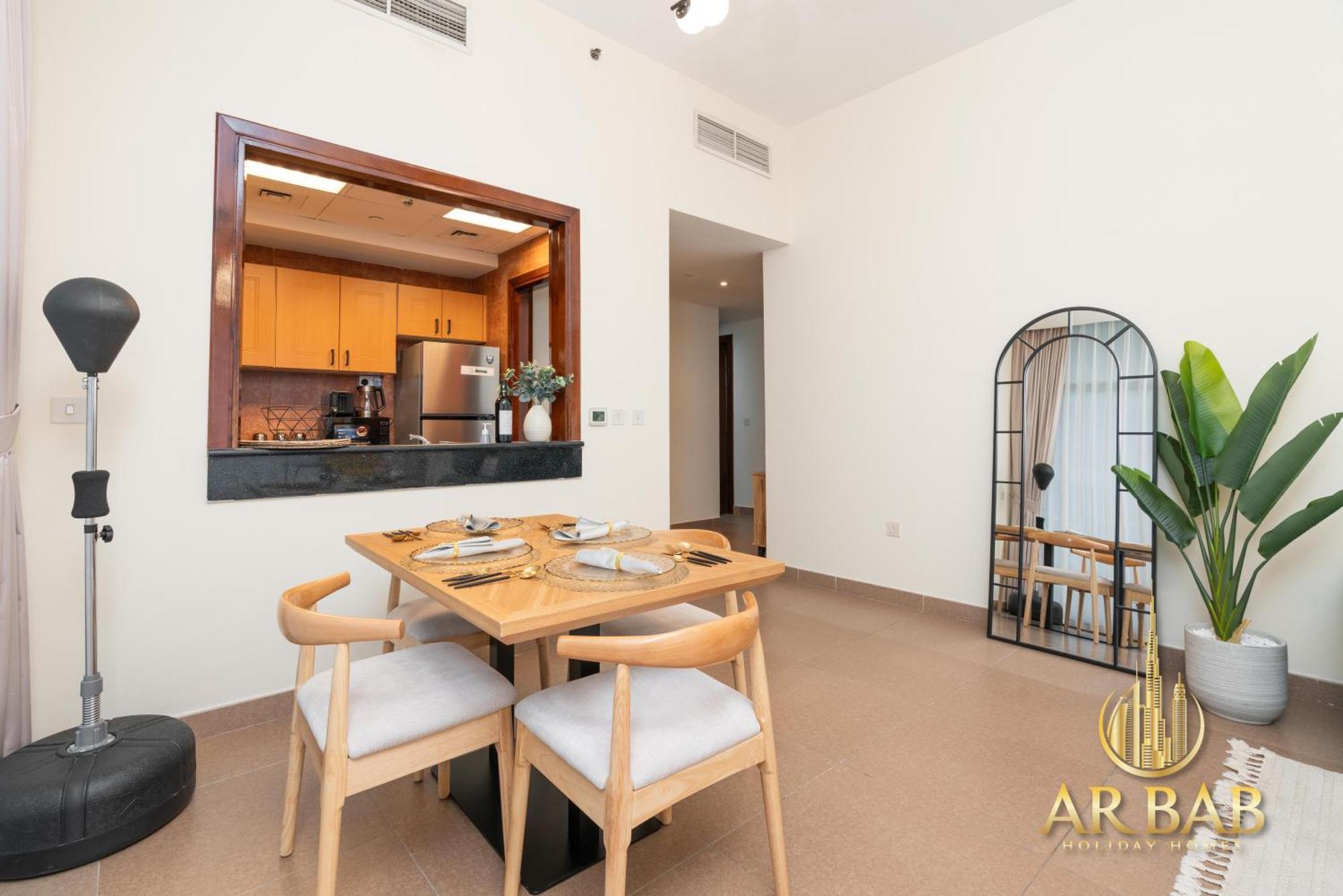 Hamilton Residence - Premium 1Br Best Canal View - Business Bay *